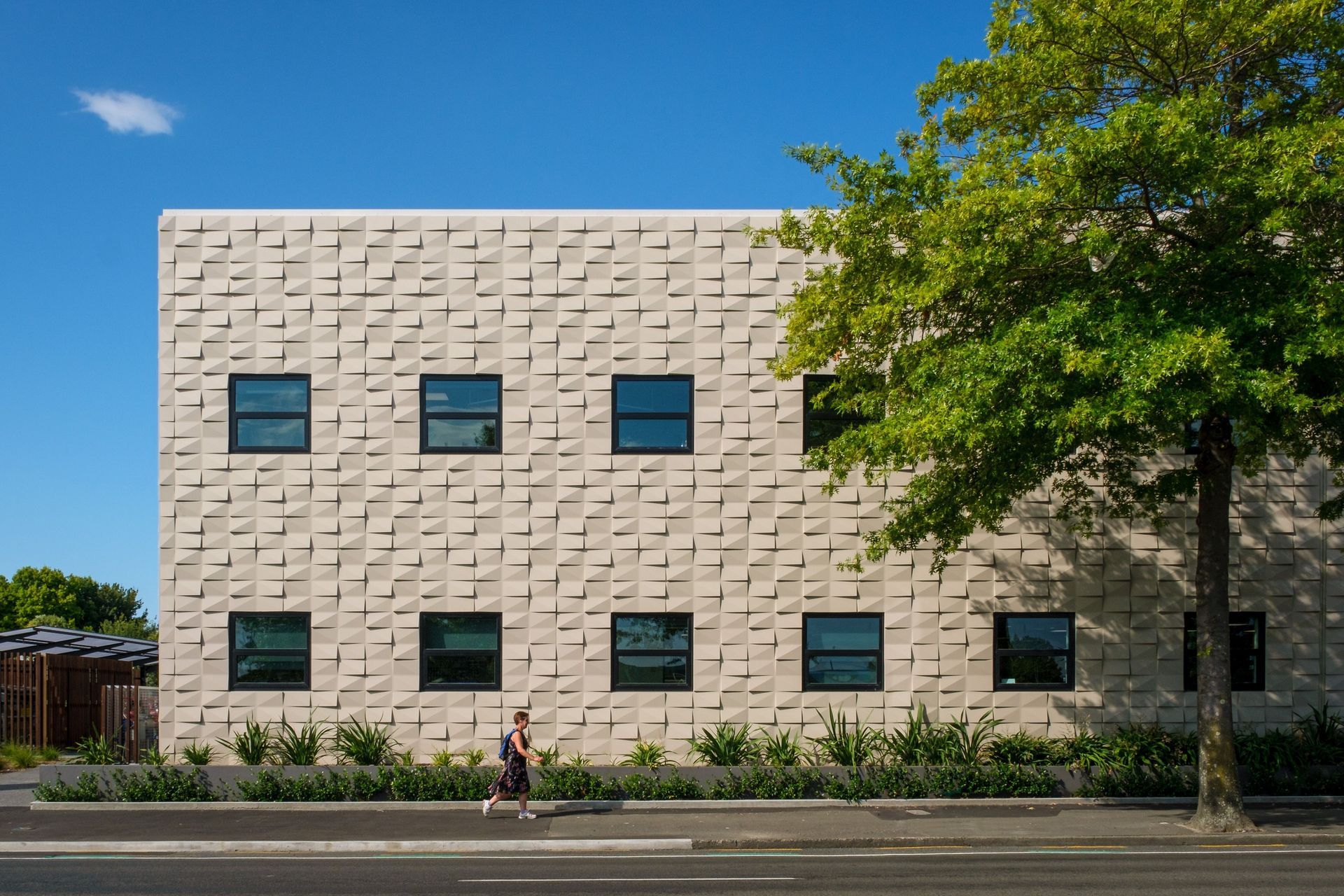 Supporting Image 7 for South Pacific Landscapes