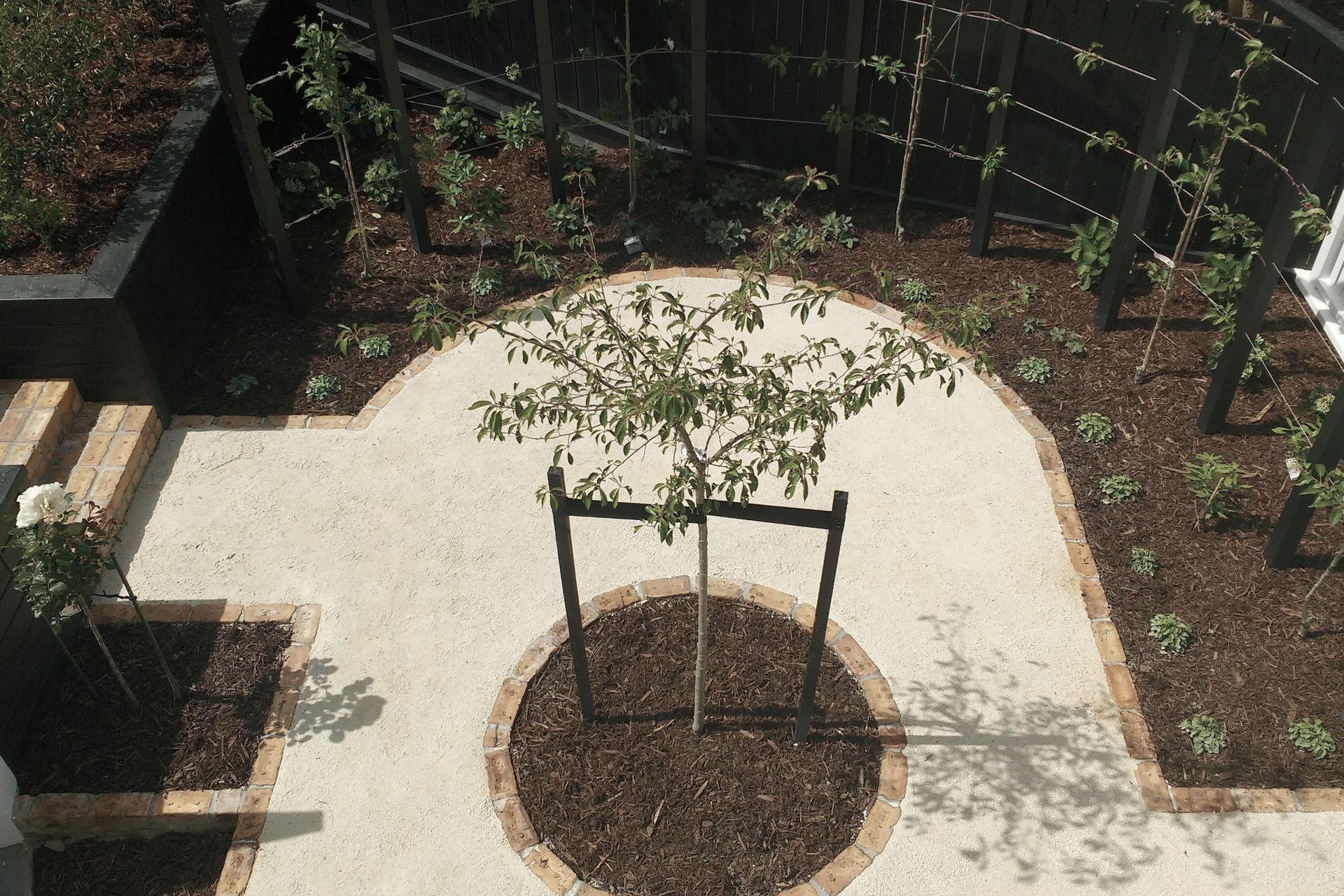 Hero Banner for JR Landscaping