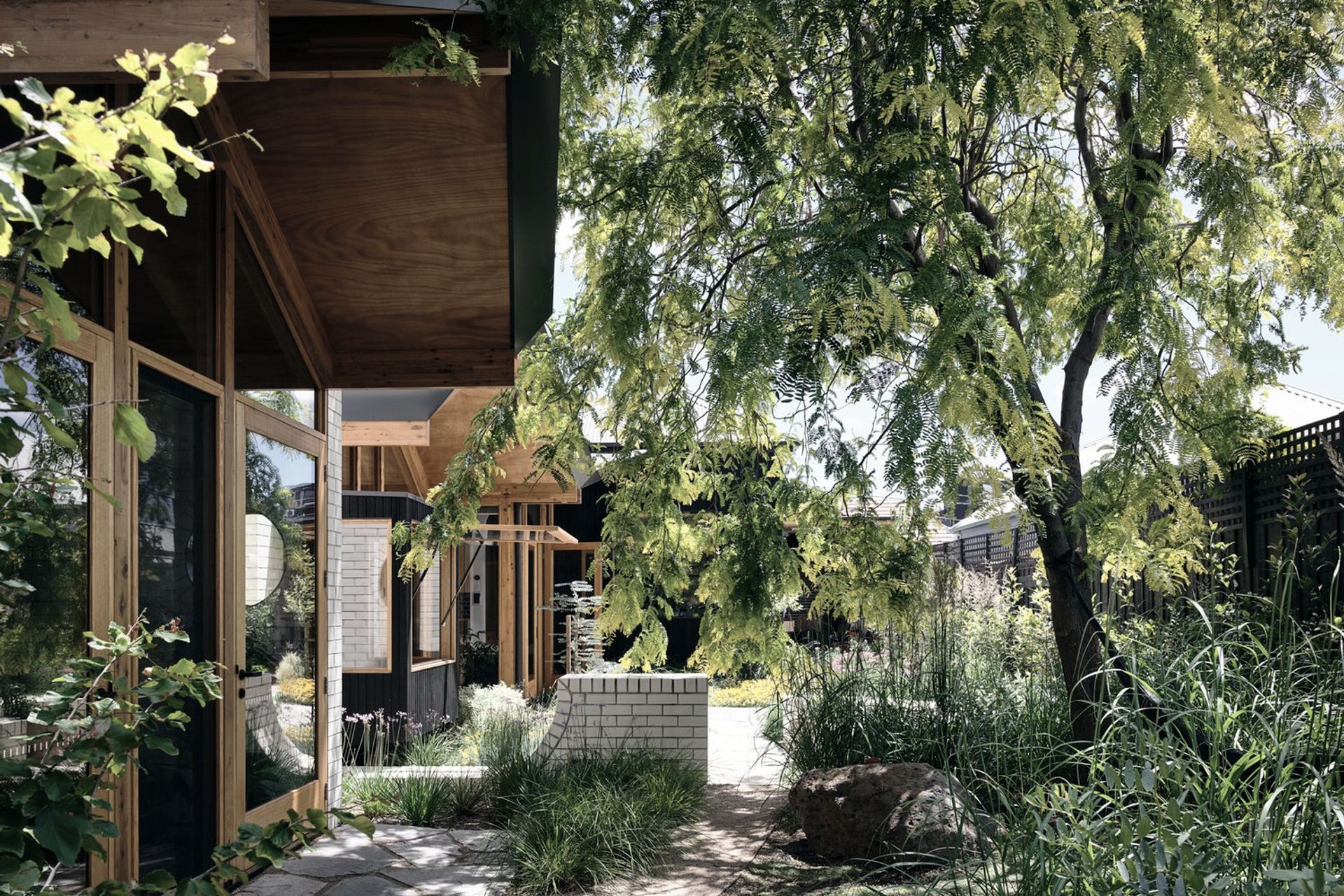 Supporting Image 2 for Mud Office