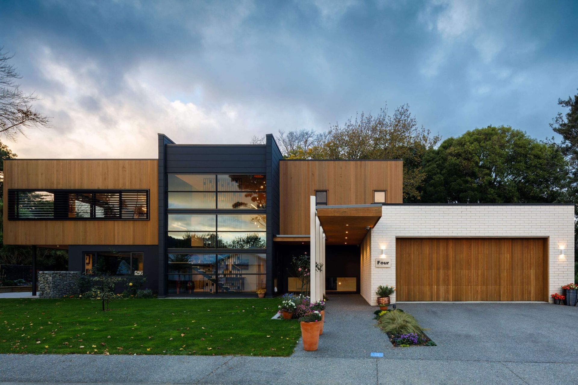 Supporting Image 6 for Infinite Landscapes