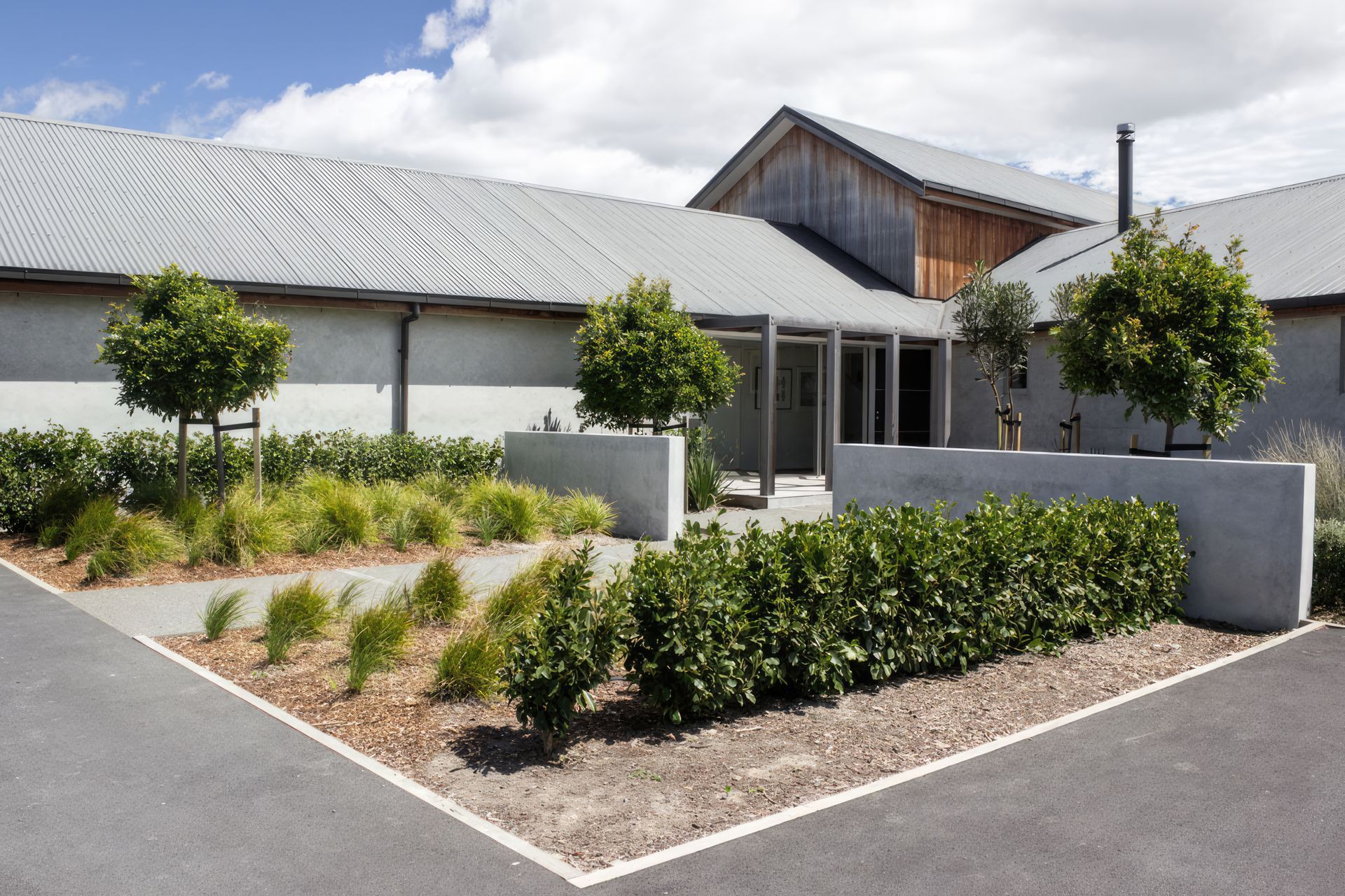 Hero Banner for Vavasour Landscapes