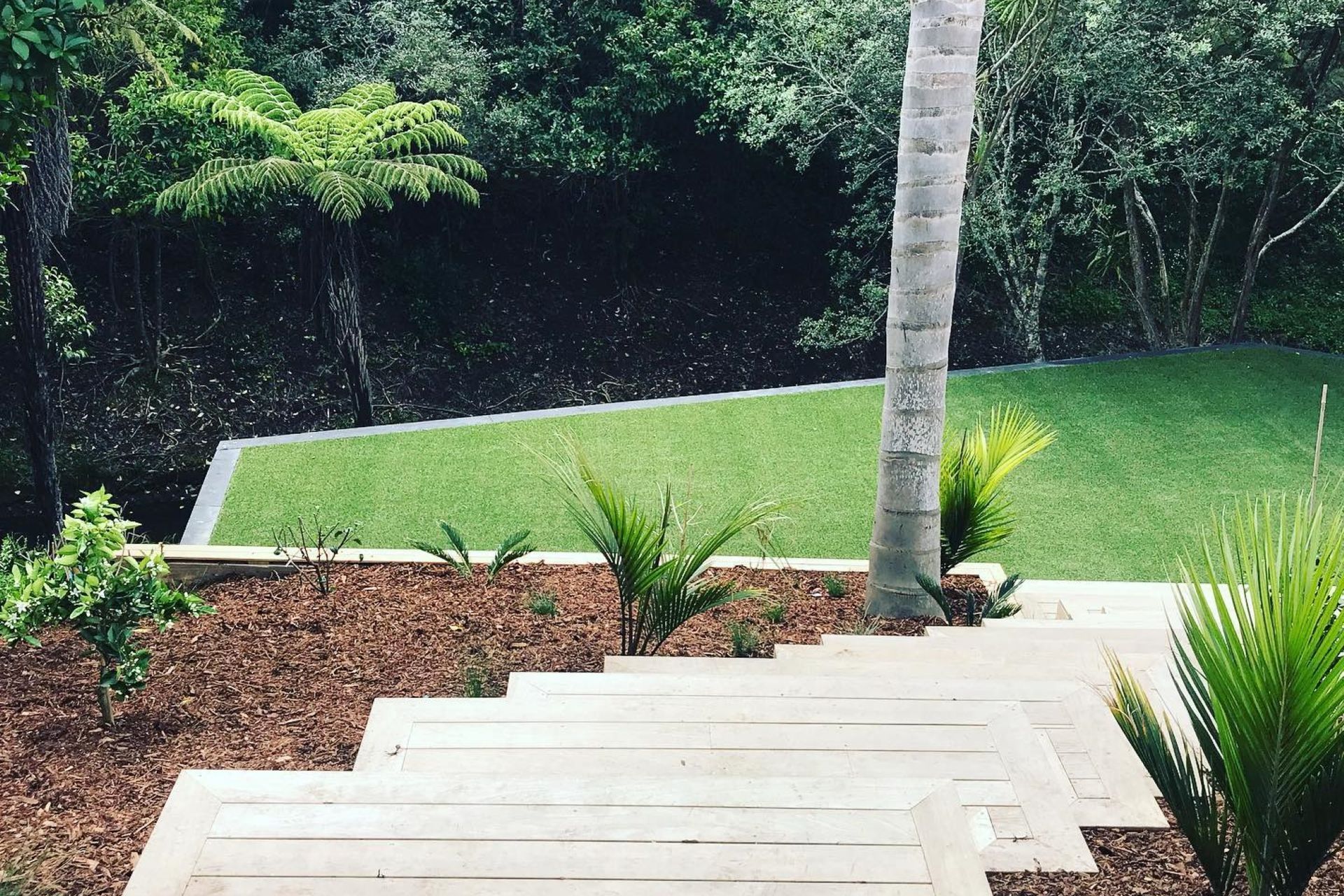 Hero Banner for Weatherstone Landscapes