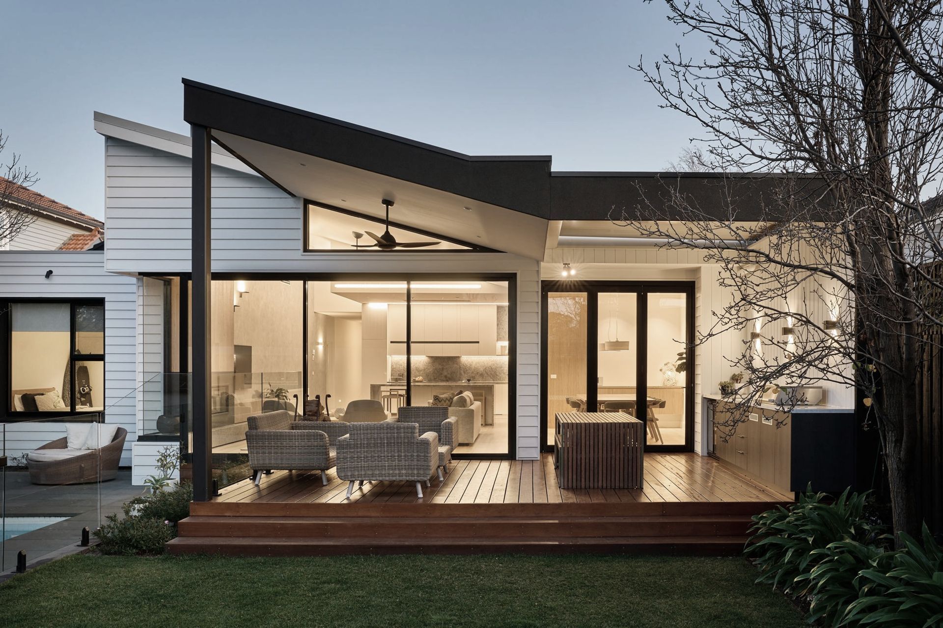 Hero Banner for Mint Lighting Design