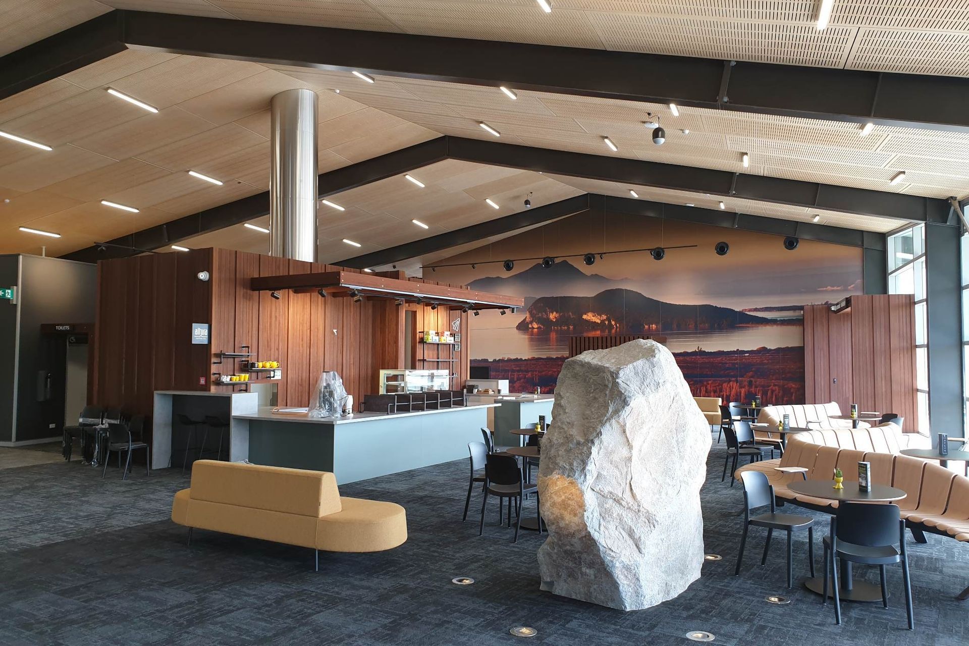 Hero Banner for OFF GRID Electrical