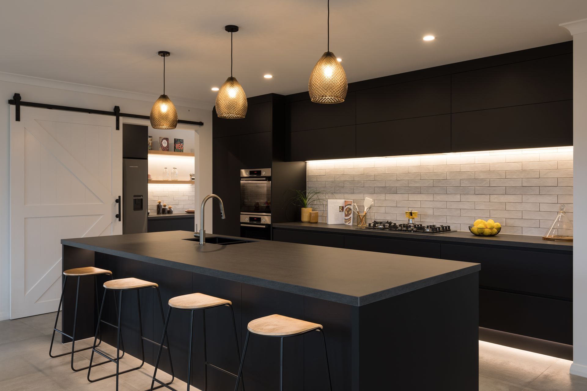 Supporting Image 2 for Prolux Lighting