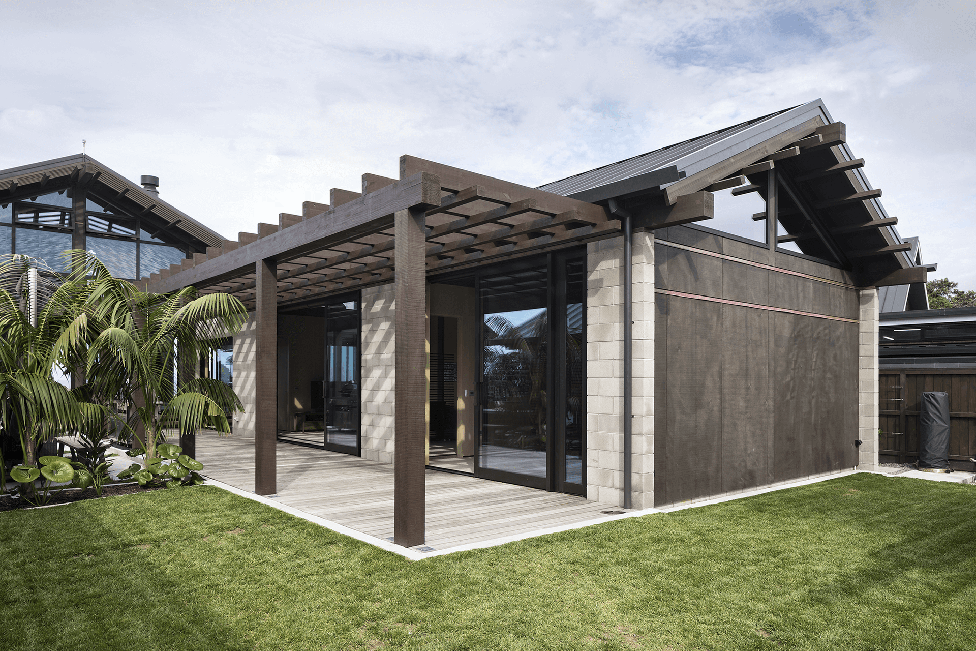 Supporting Image 4 for Holah Homes