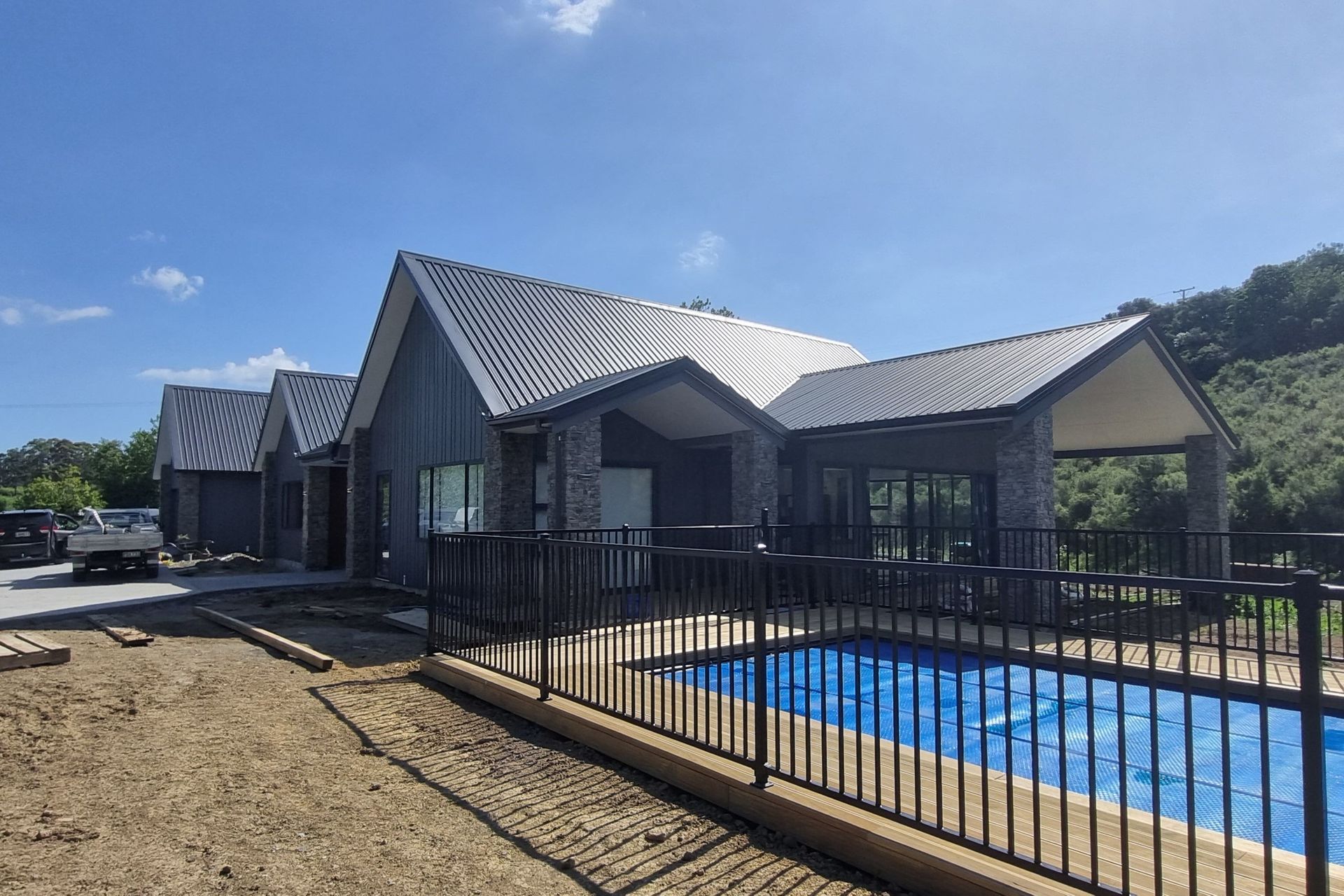 Hero Banner for Munro Build