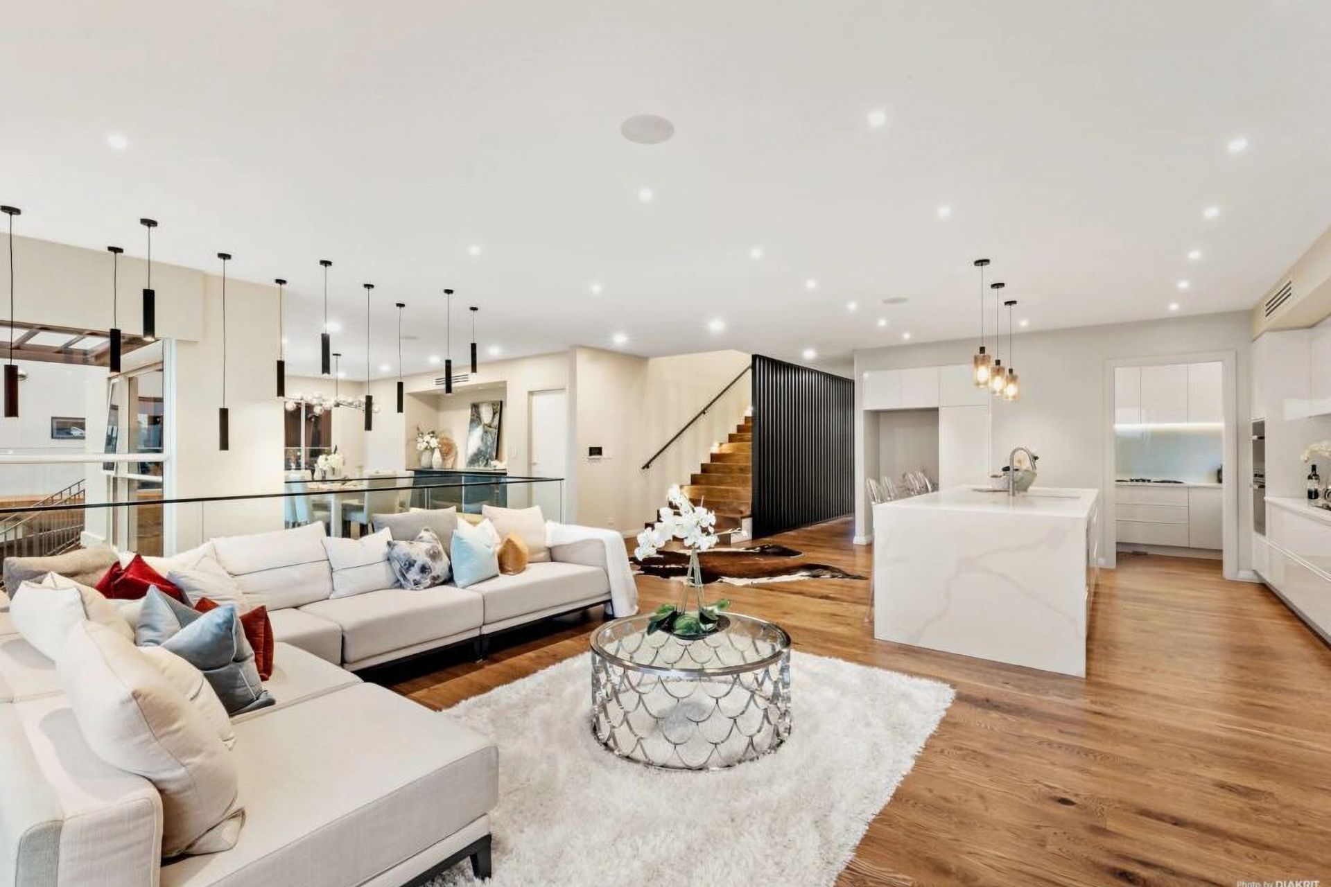 Hero Banner for Infinity Design Interiors