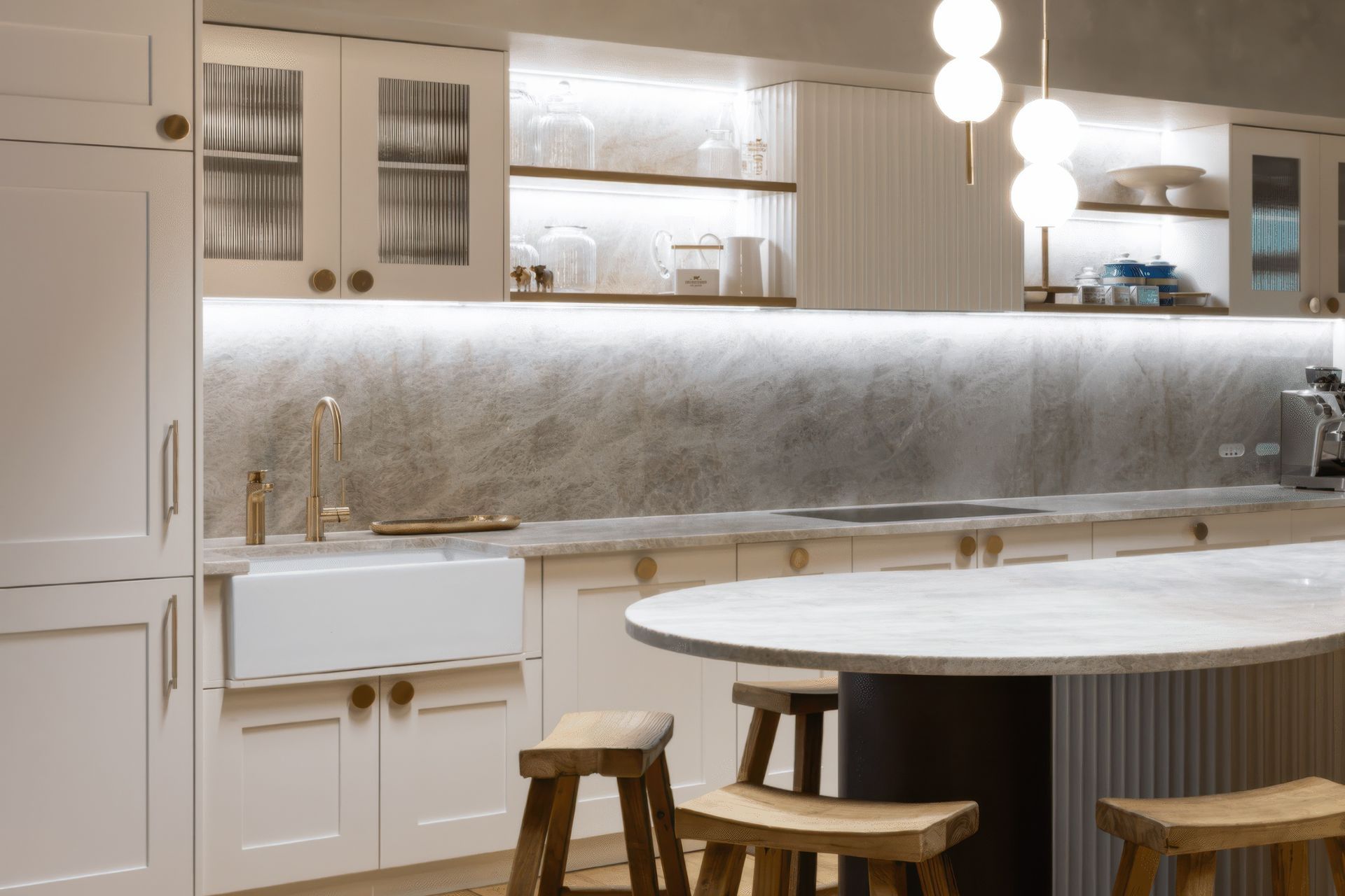 Hero Banner for Billi