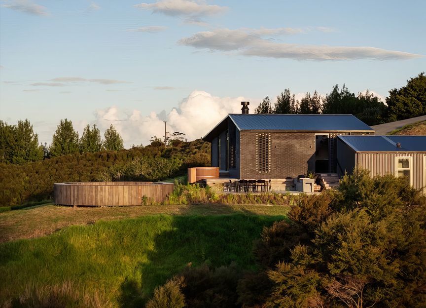 City of Sails Construction