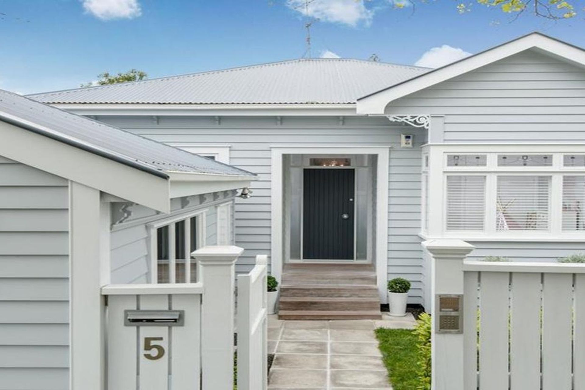 Supporting Image 1 for Revival Painting