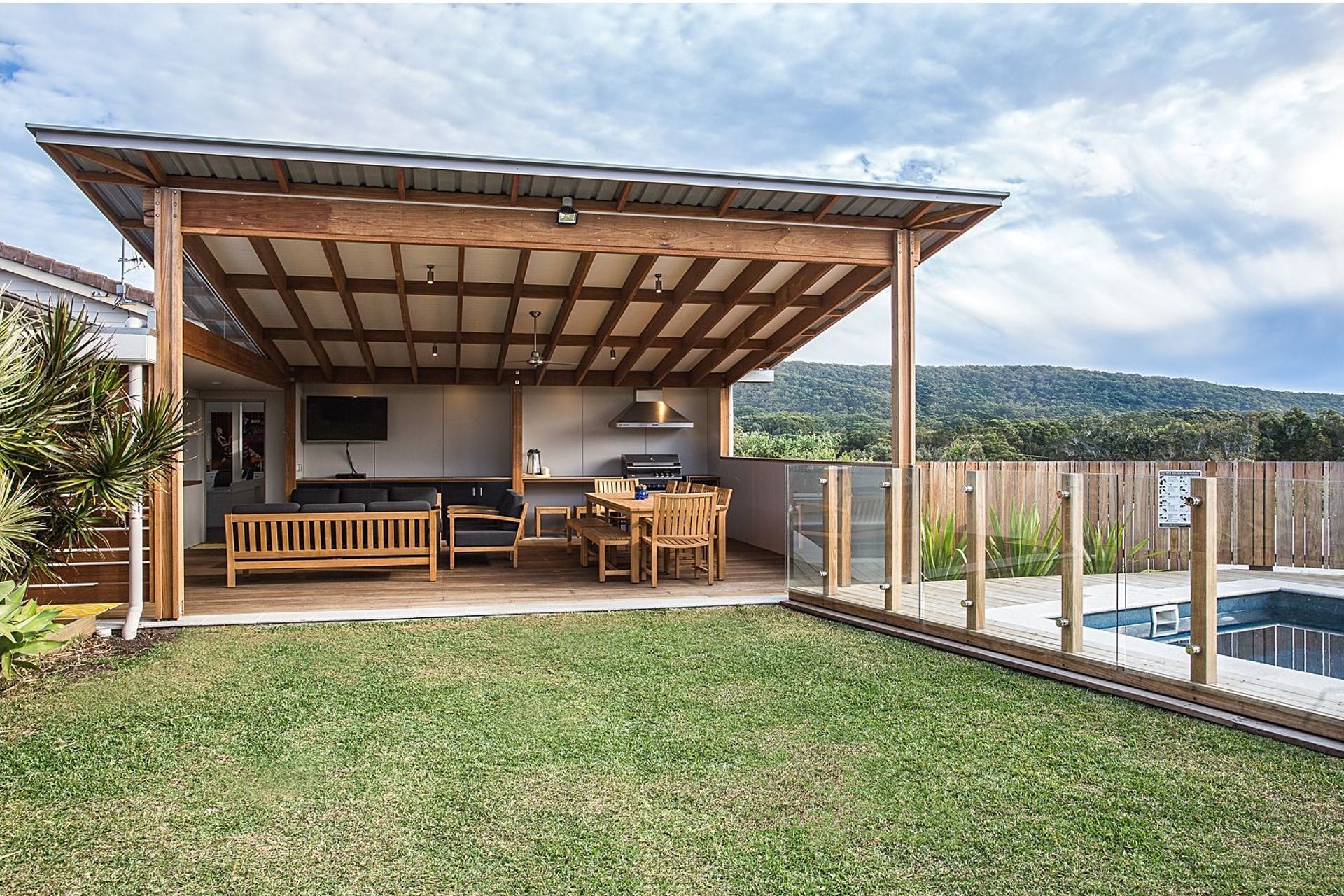 Supporting Image 1 for Claudia Gabriel Lim