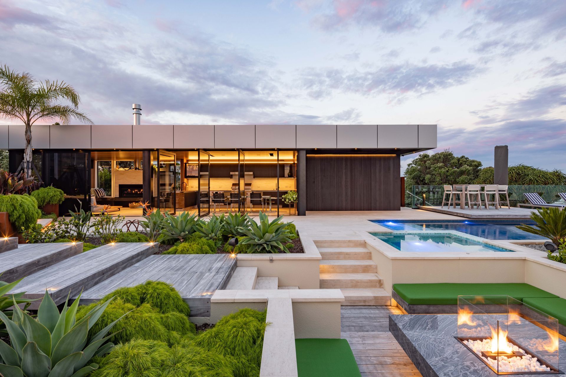 Hazel Redmond Photographer banner