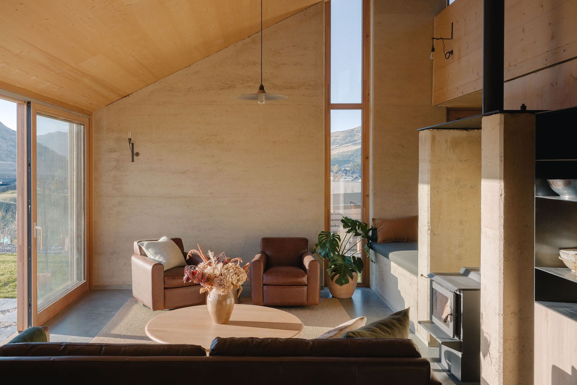 Supporting Image 3 for Mickey Ross