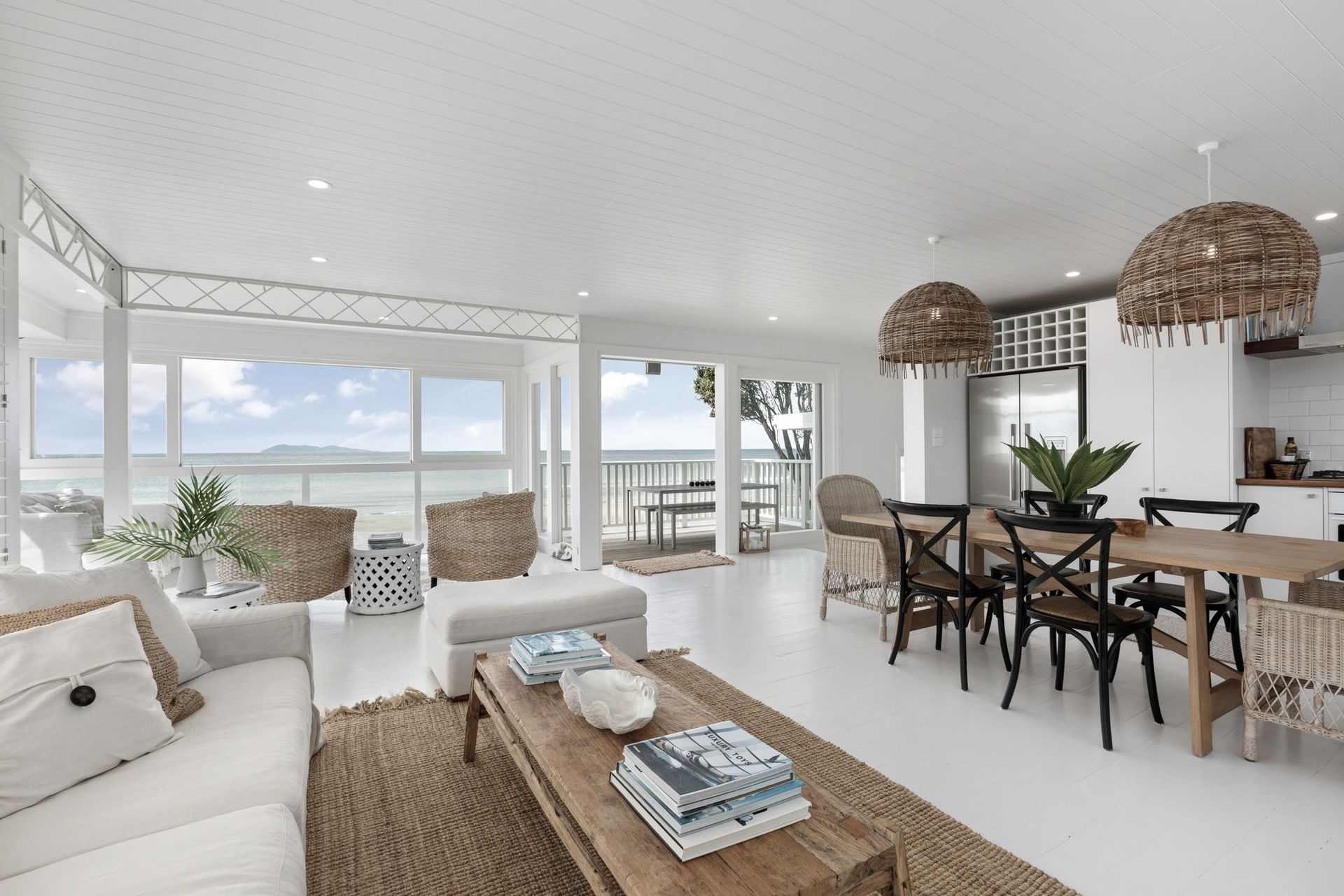 Hero Banner for RE:SHOOT