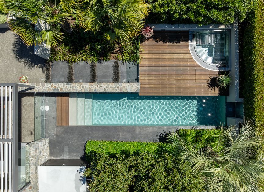 Pioneer Unique Pools & Spas