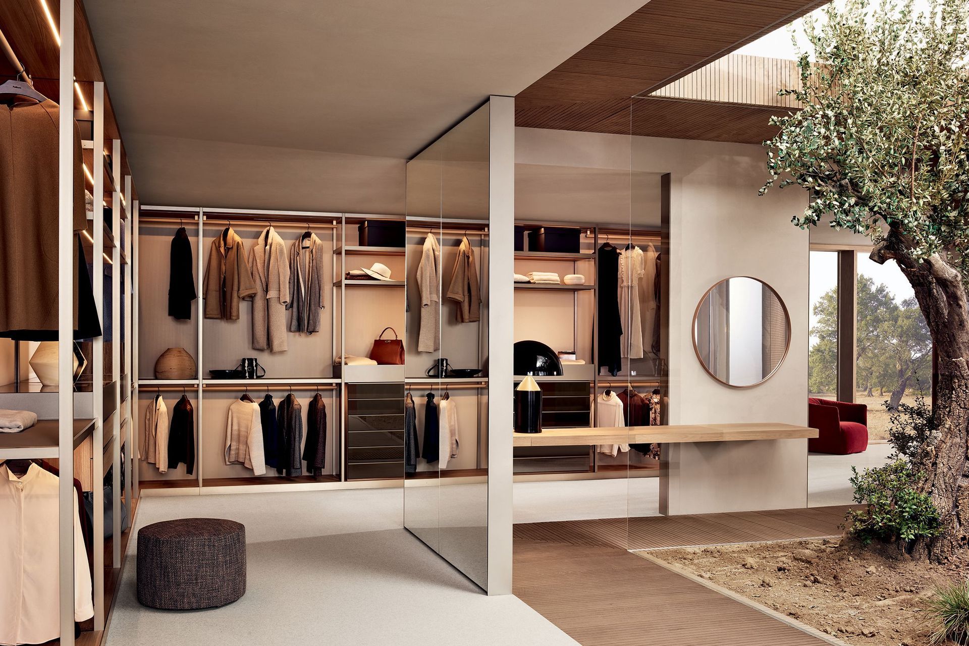 Supporting Image 7 for Poliform