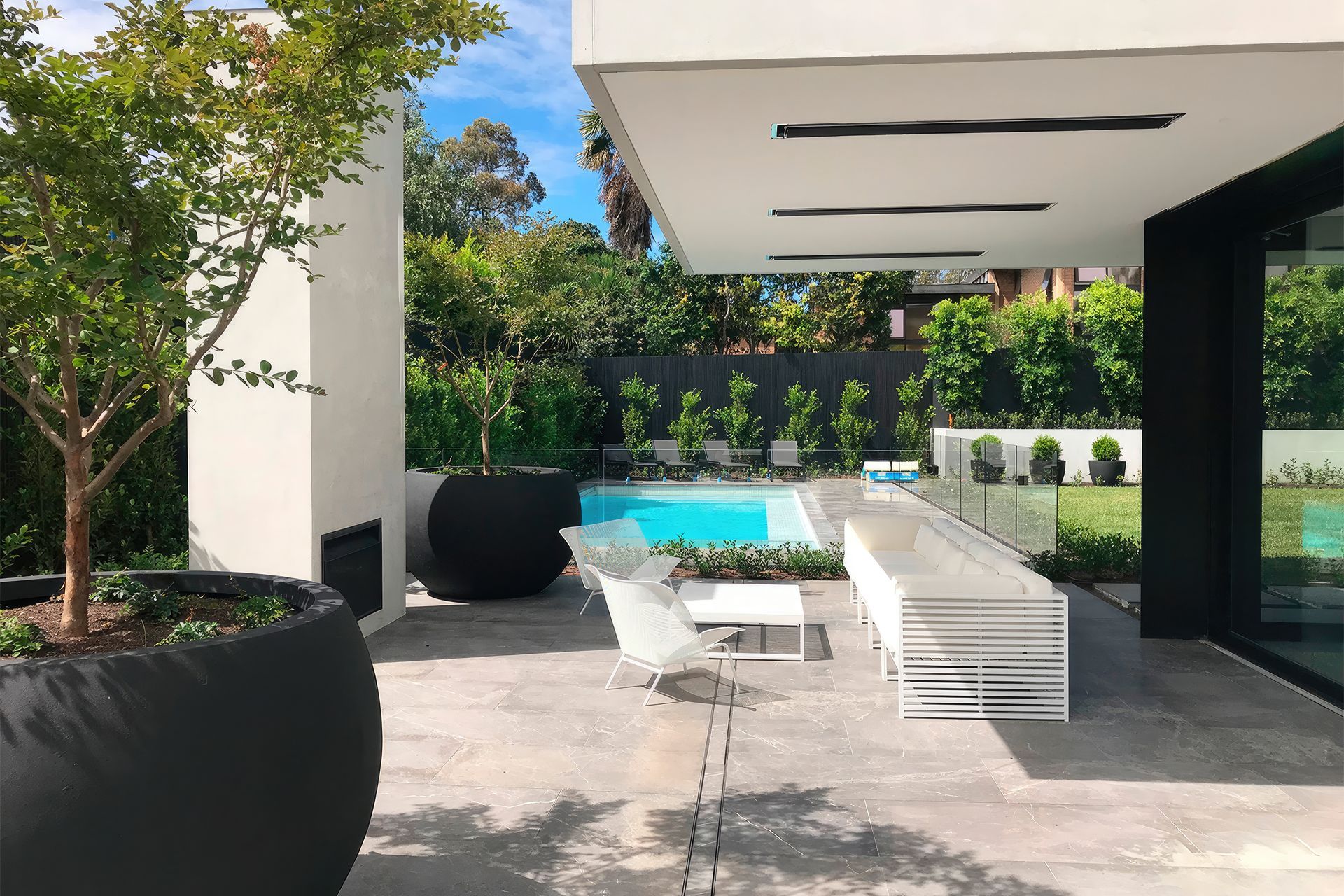 Supporting Image 4 for Kellock Pots & Planters