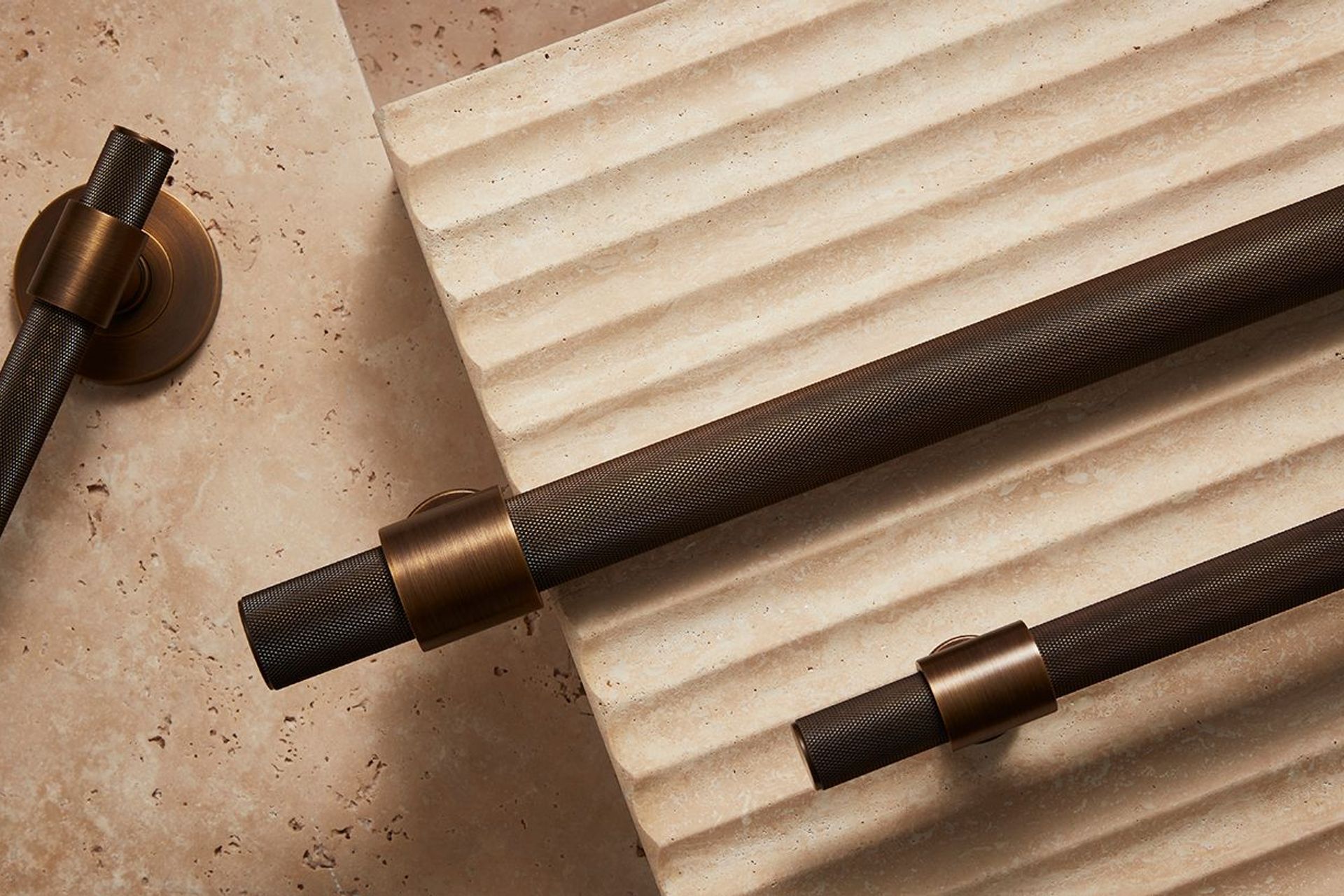 Supporting Image 1 for Momo Handles