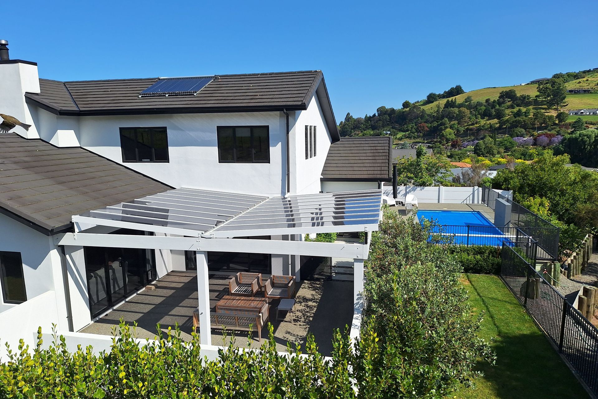 Supporting Image 3 for Universal Glazing Systems (UGS)