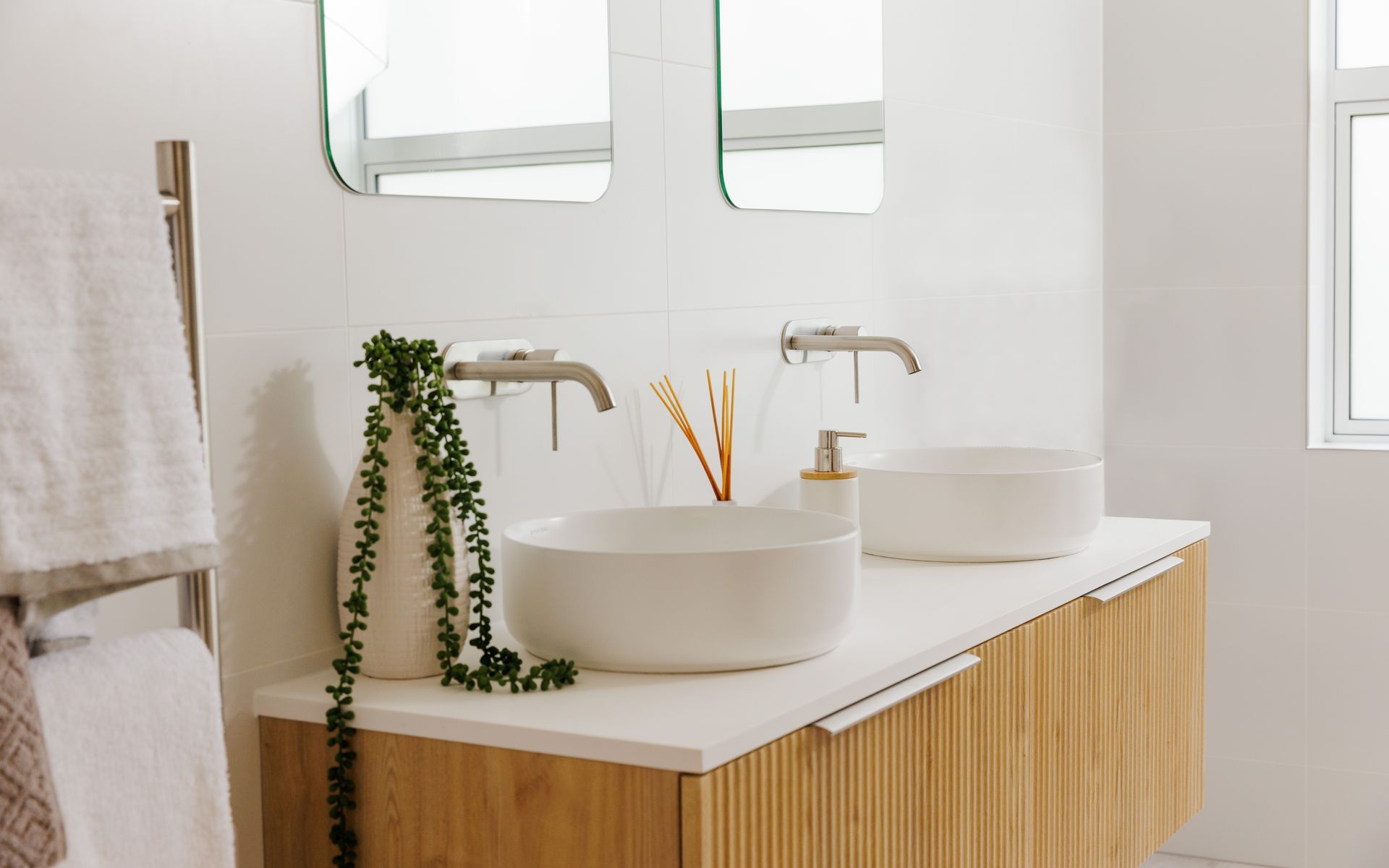 Supporting Image 2 for Greens Tapware