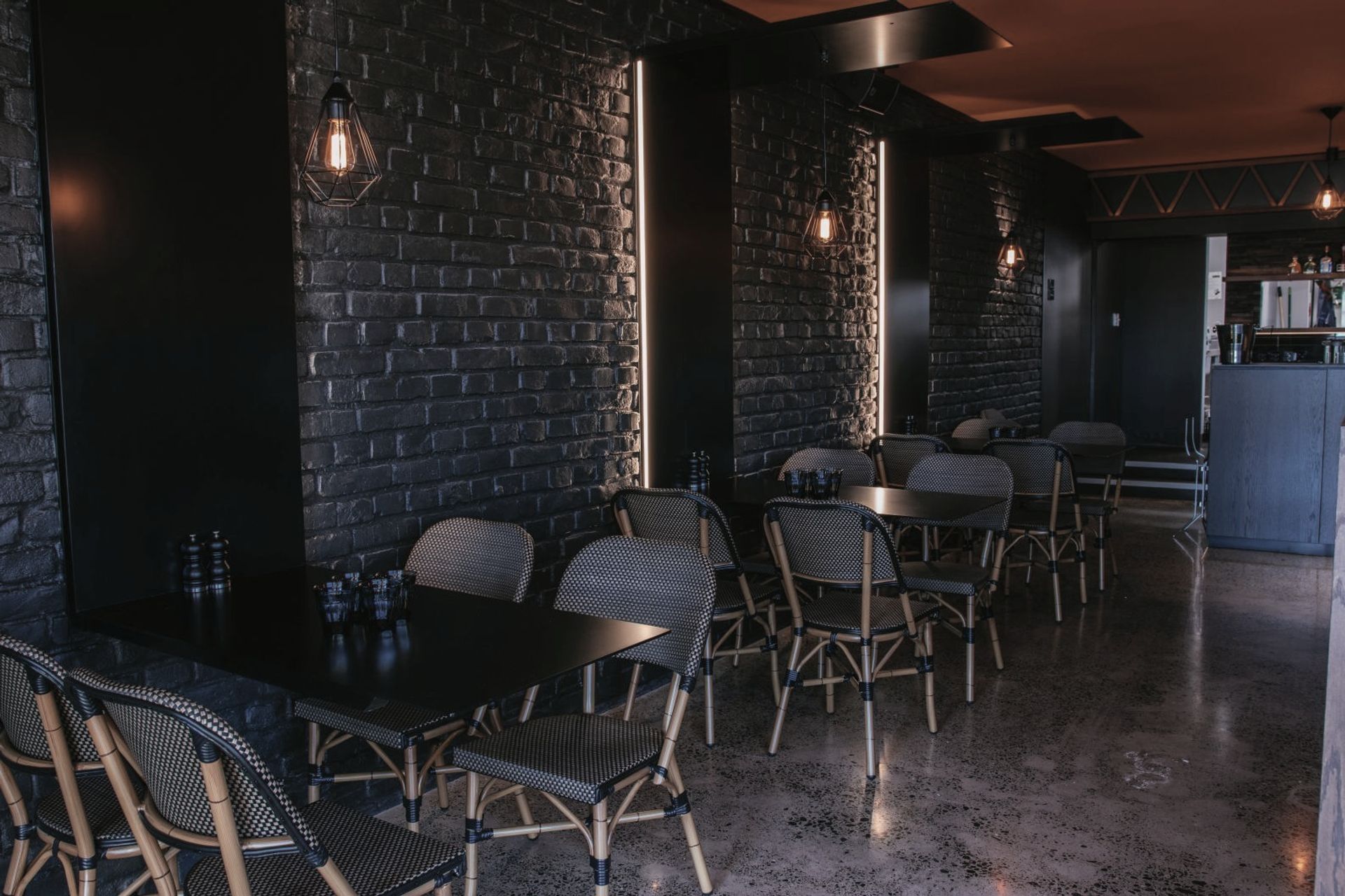 Supporting Image 3 for Kings Custom