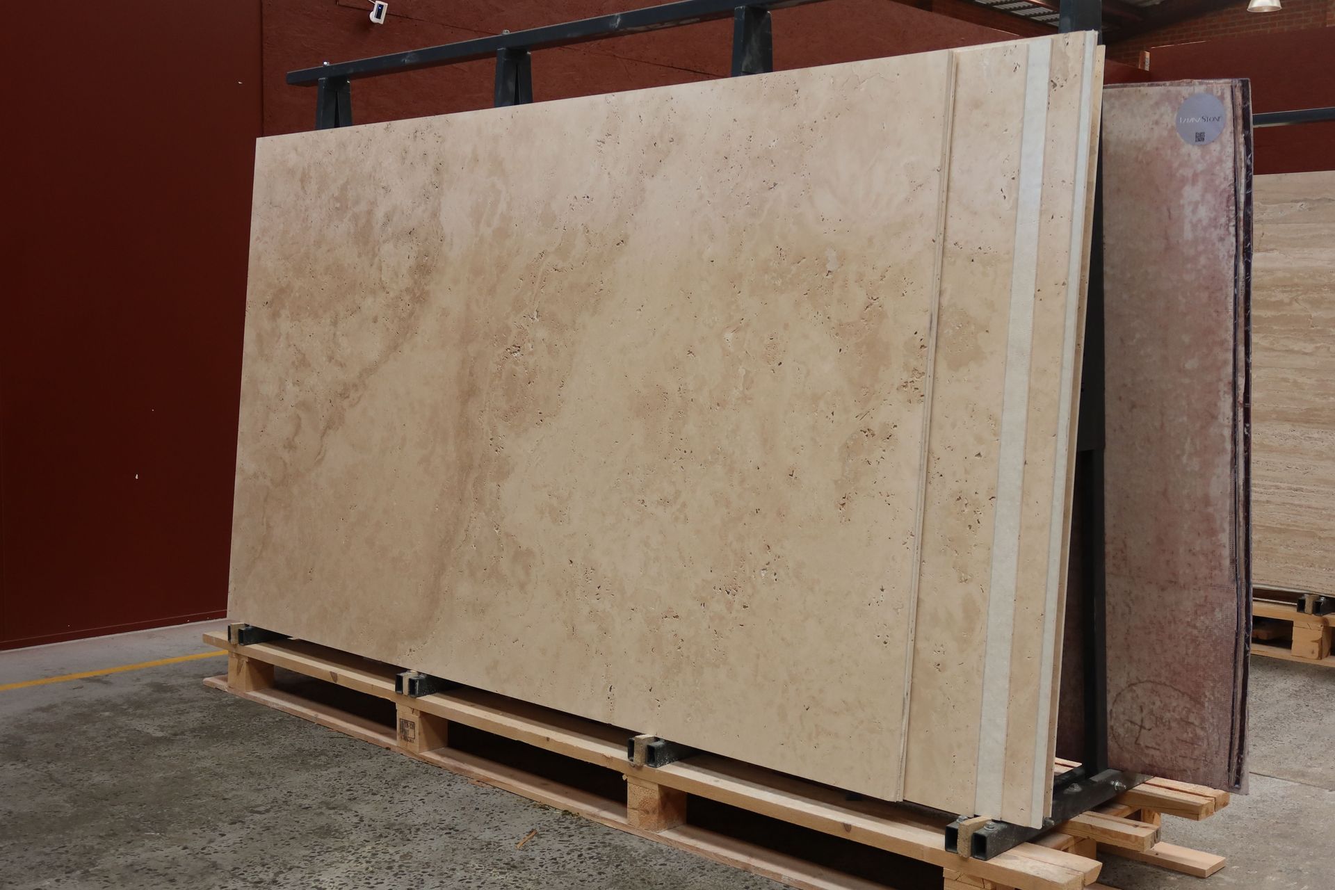 Supporting Image 4 for Lamina Stone