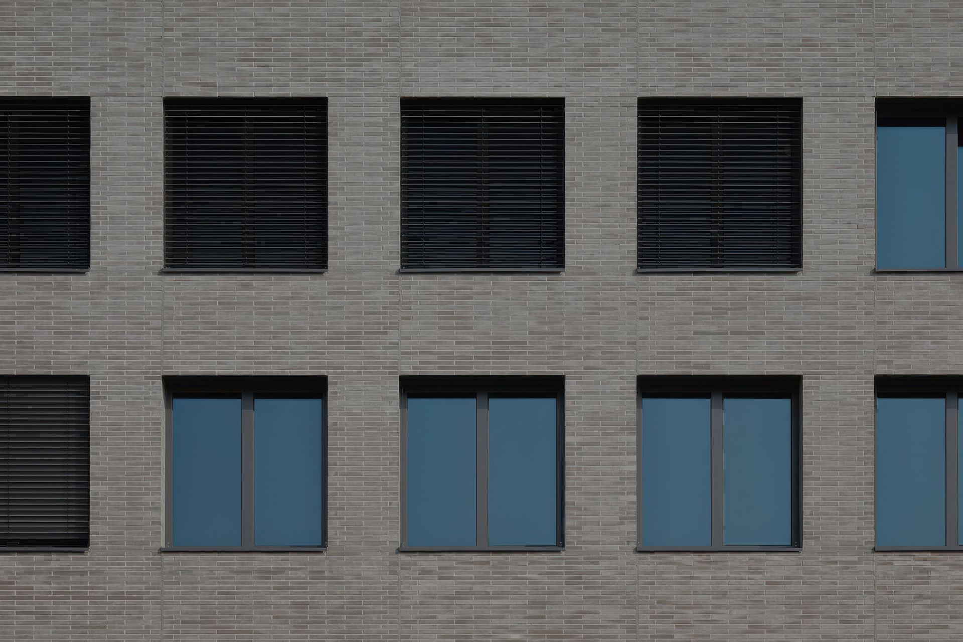 Supporting Image 4 for Klay European Tiles & Facades