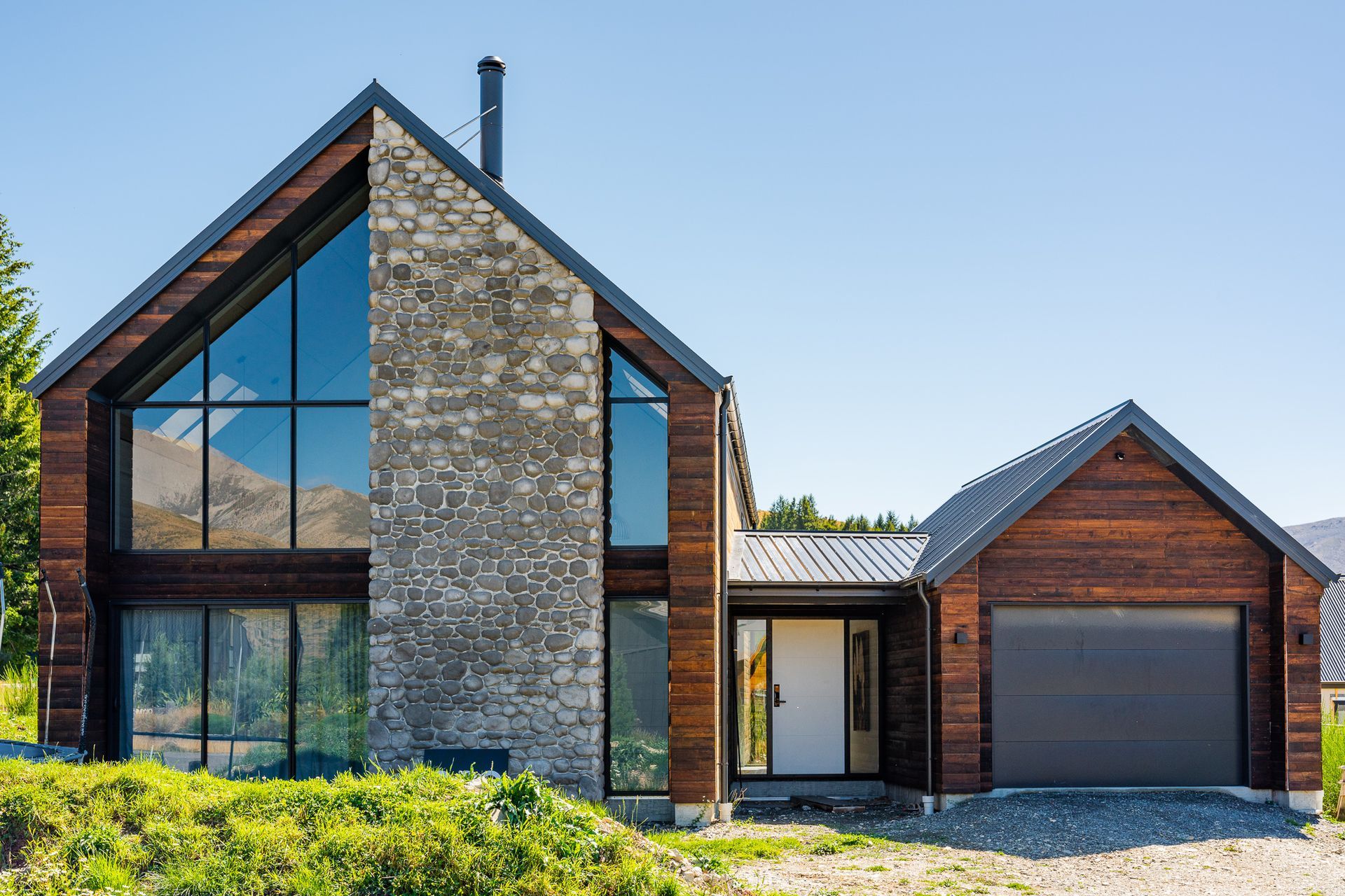 Supporting Image 2 for Hardwood by LMA Timber
