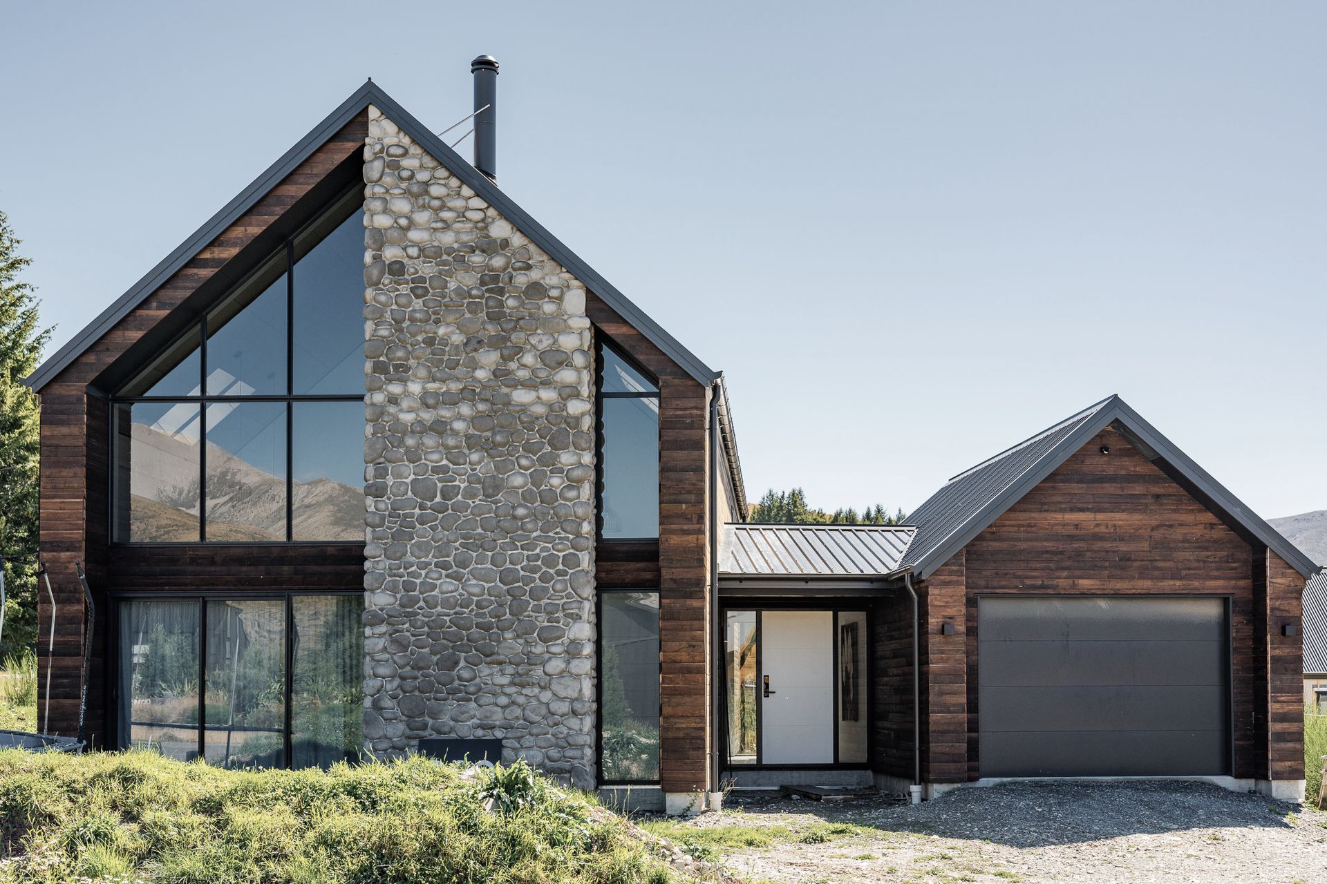 Supporting Image 2 for Hardwood by LMA Timber