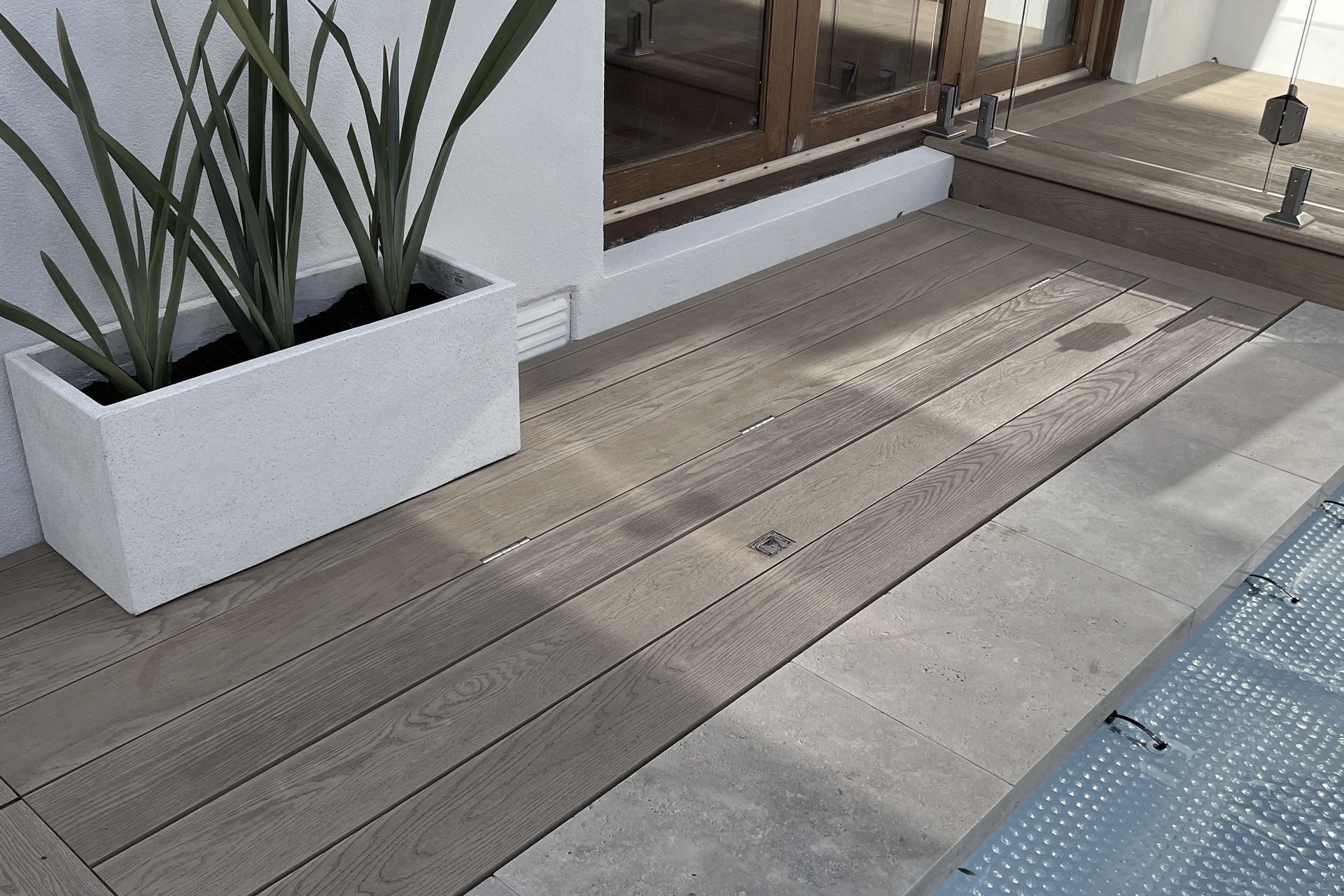 Supporting Image 3 for Aussie UnderCover