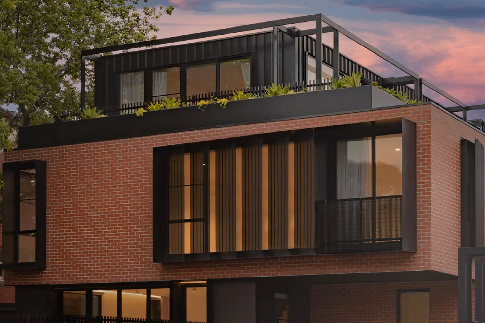 Supporting Image 6 for McKinna Group