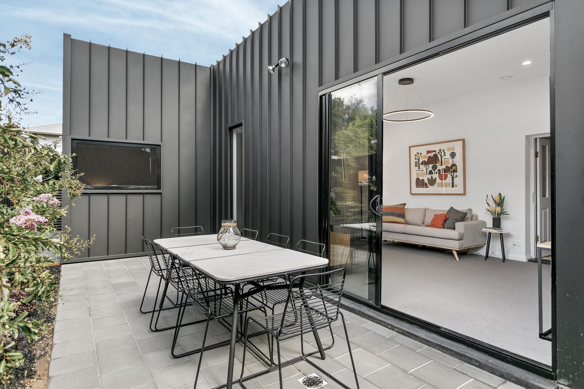 Supporting Image 4 for Metroll