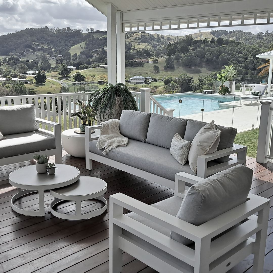 Modern Style Outdoor Furniture