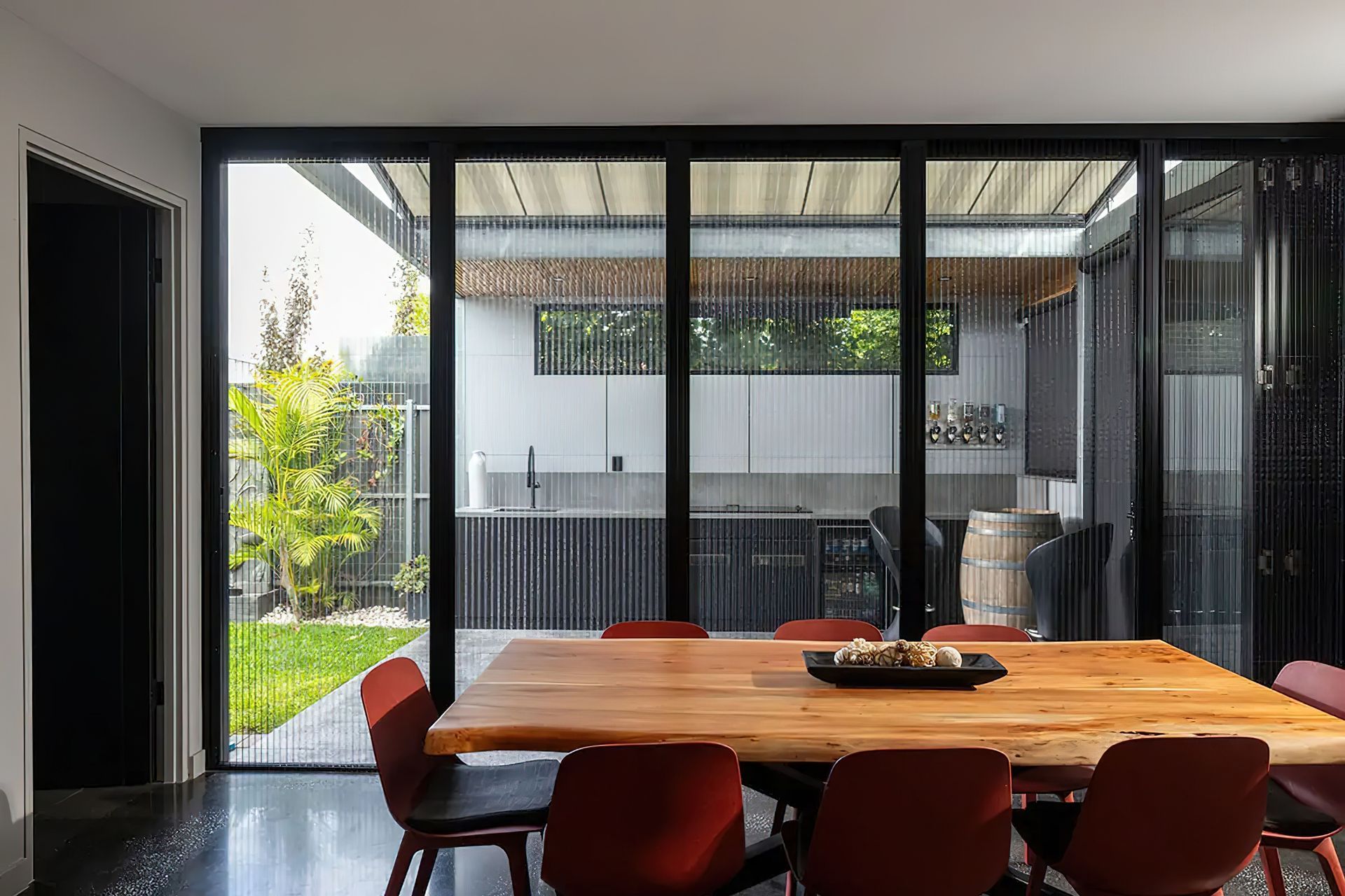 Supporting Image 4 for ScreenAway