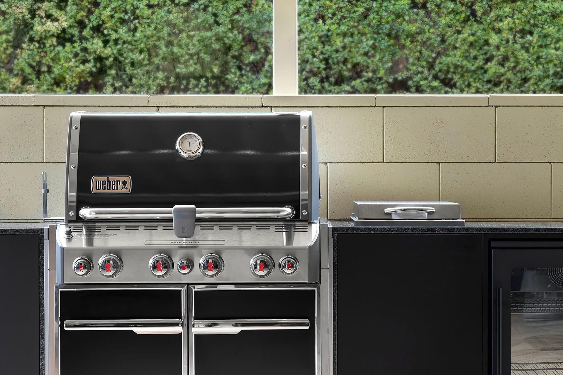 Supporting Image 4 for Weber Outdoor Kitchens