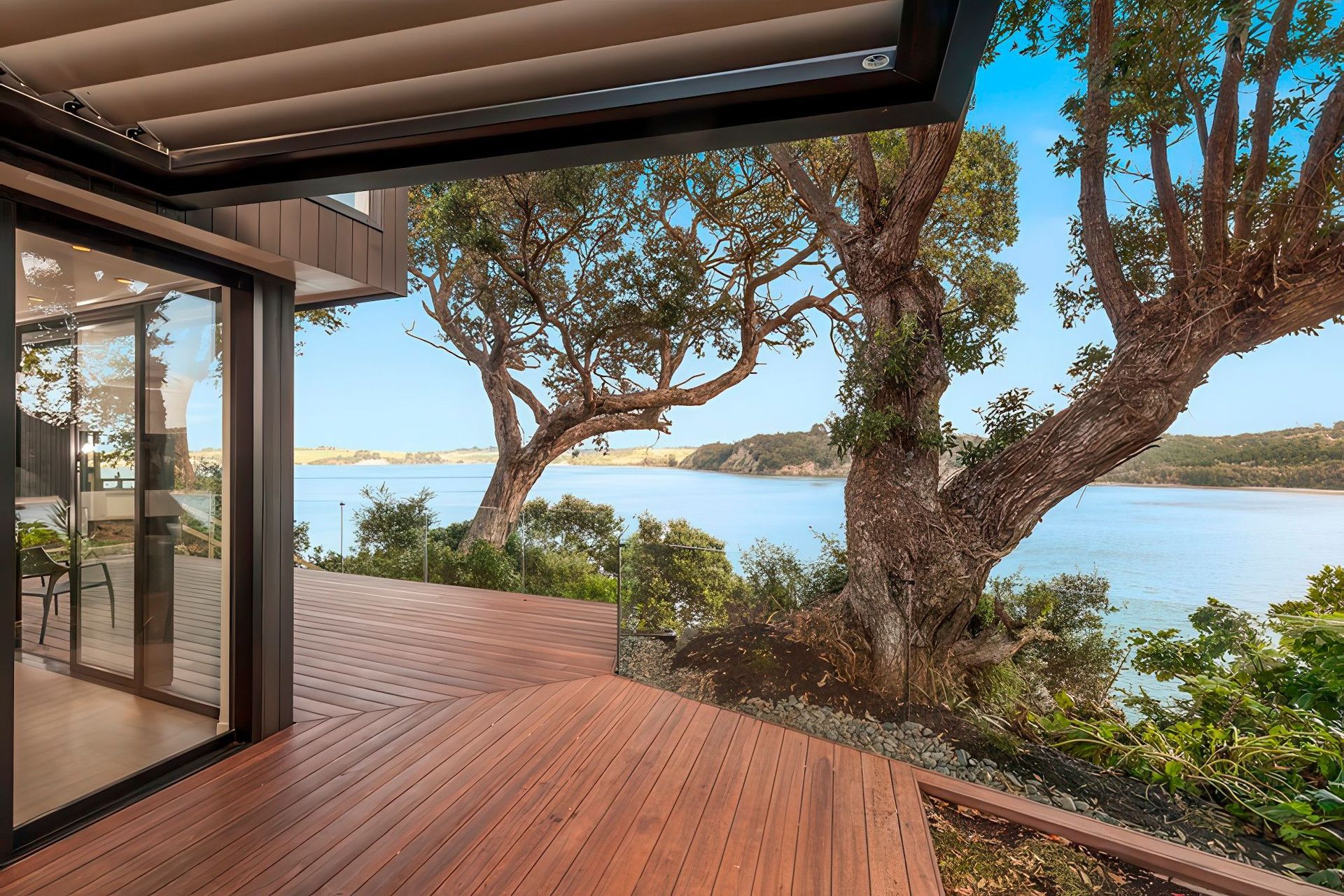 Hero Banner for ShadowDeck™