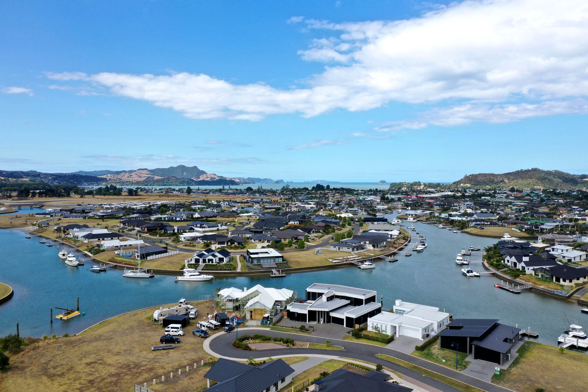 Supporting Image 4 for Peninsula Roofing & Scaffolding