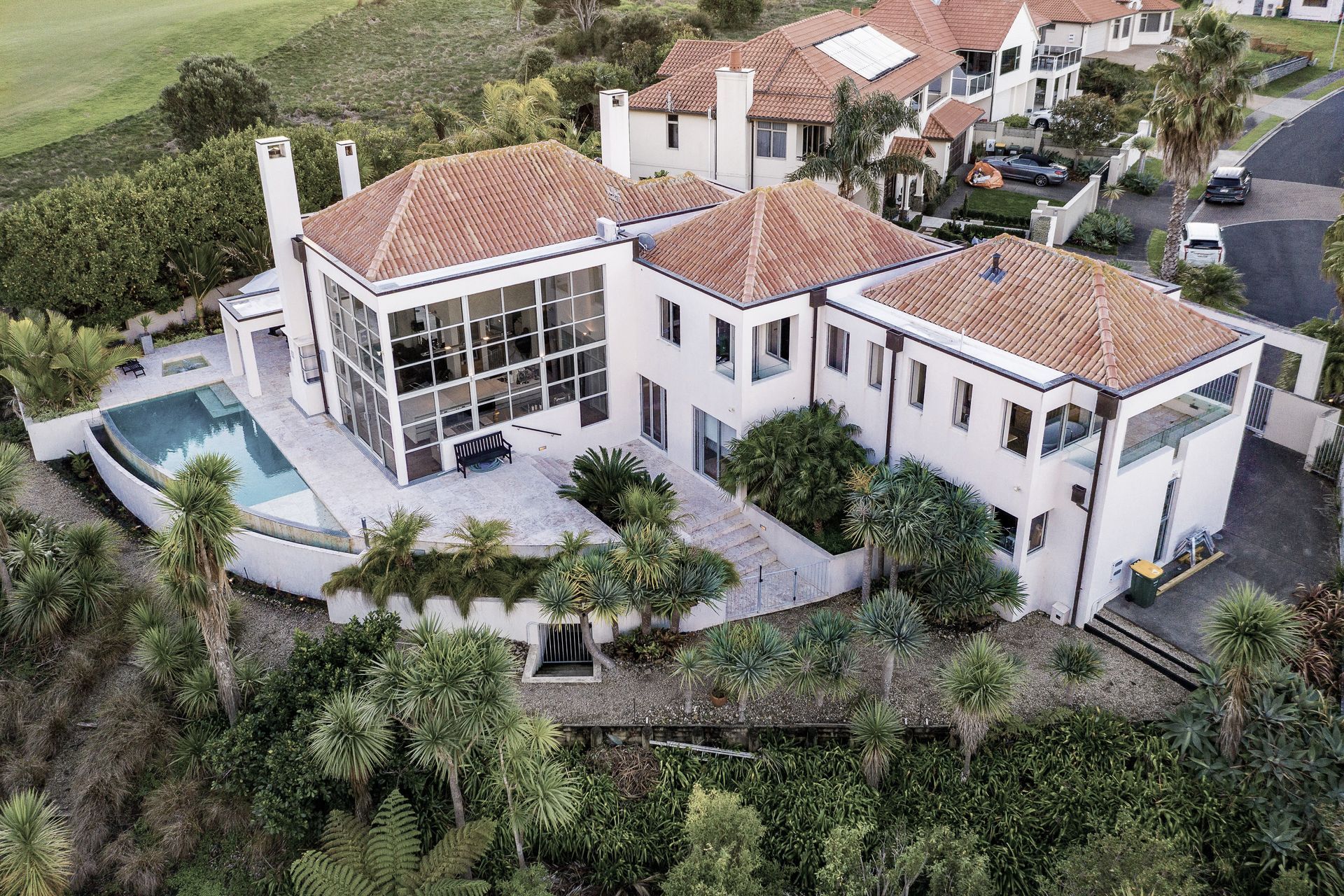 Hero Banner for Intellisys