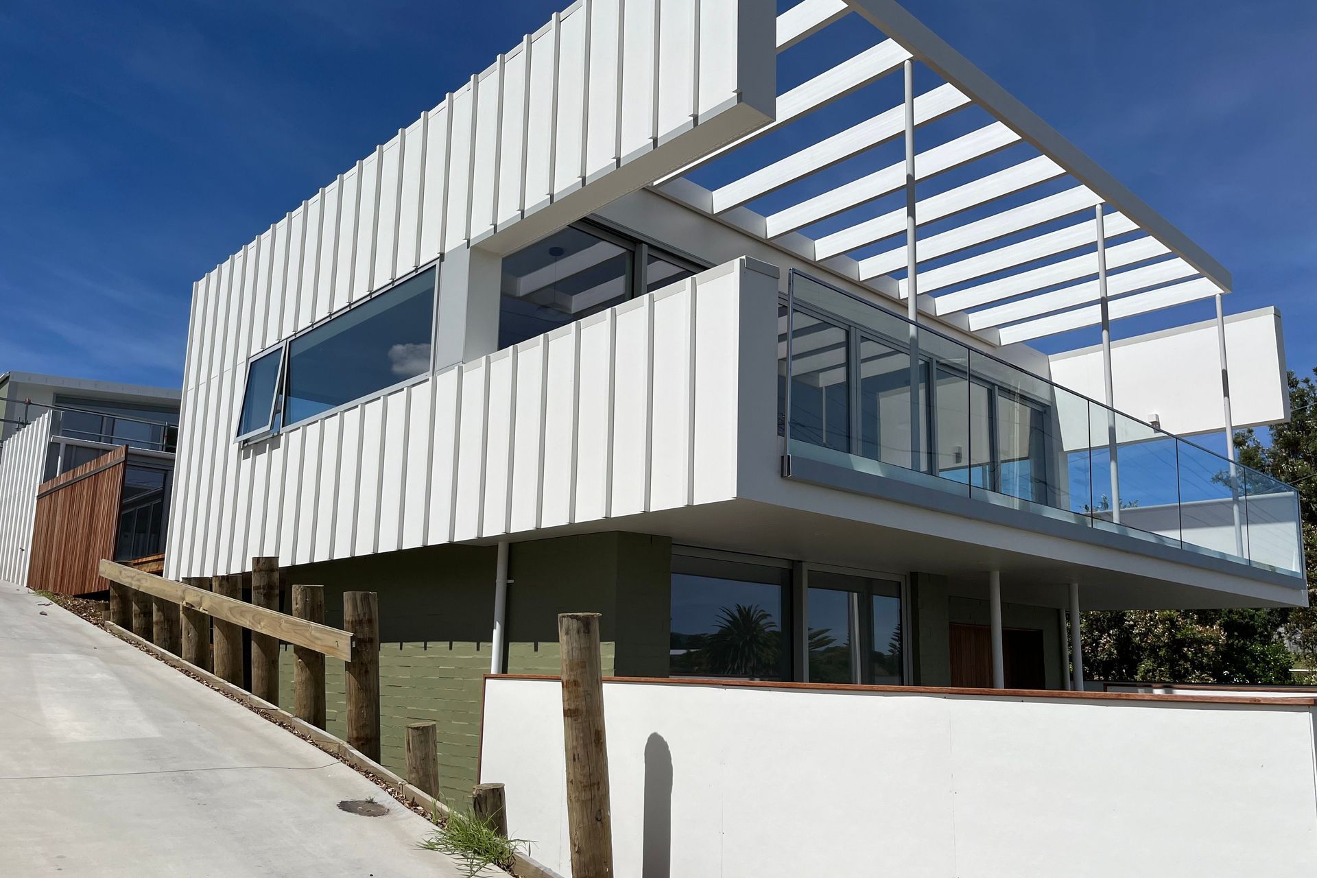 Supporting Image 3 for Essen Engineering