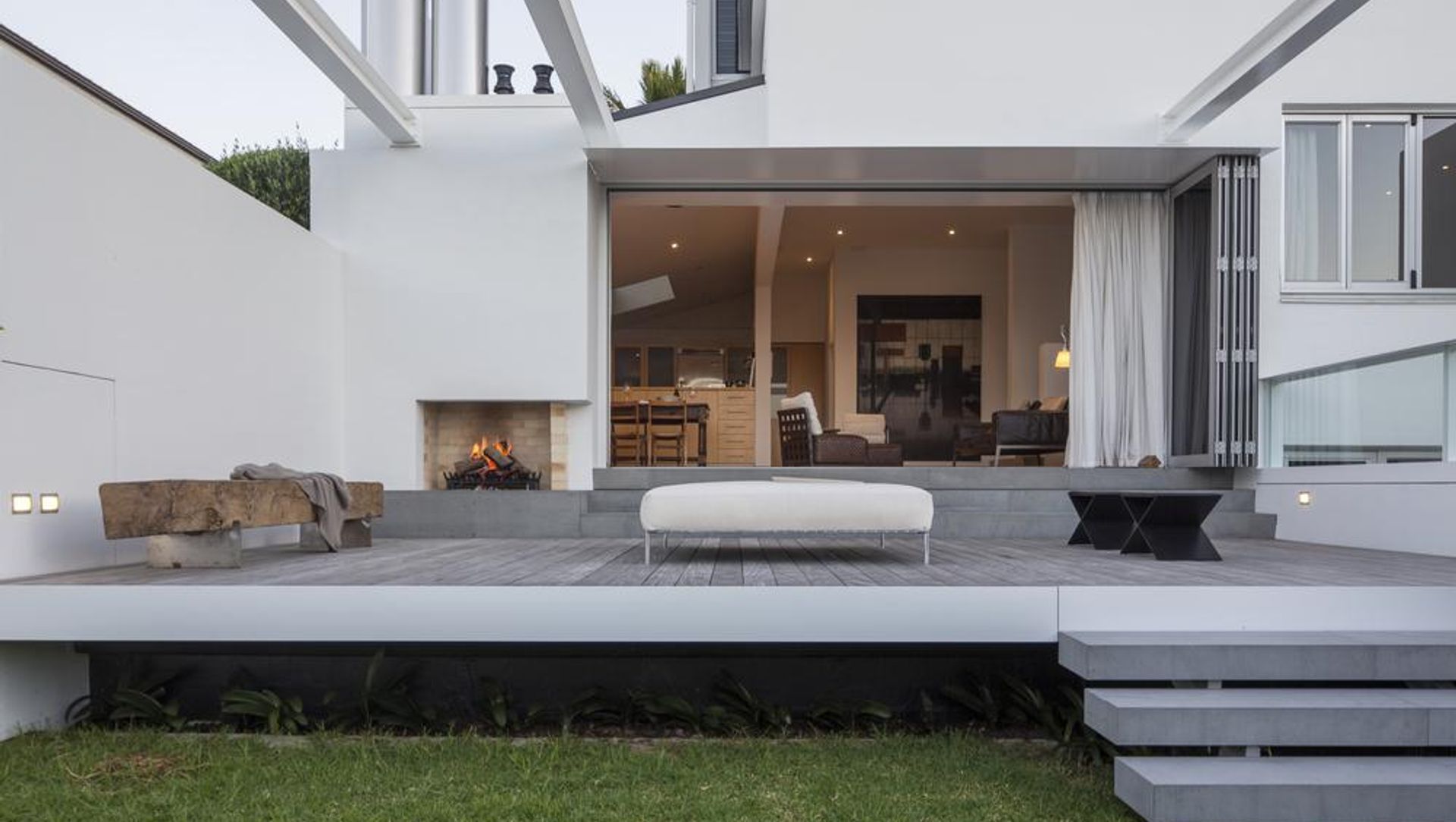 Waitemata Street banner