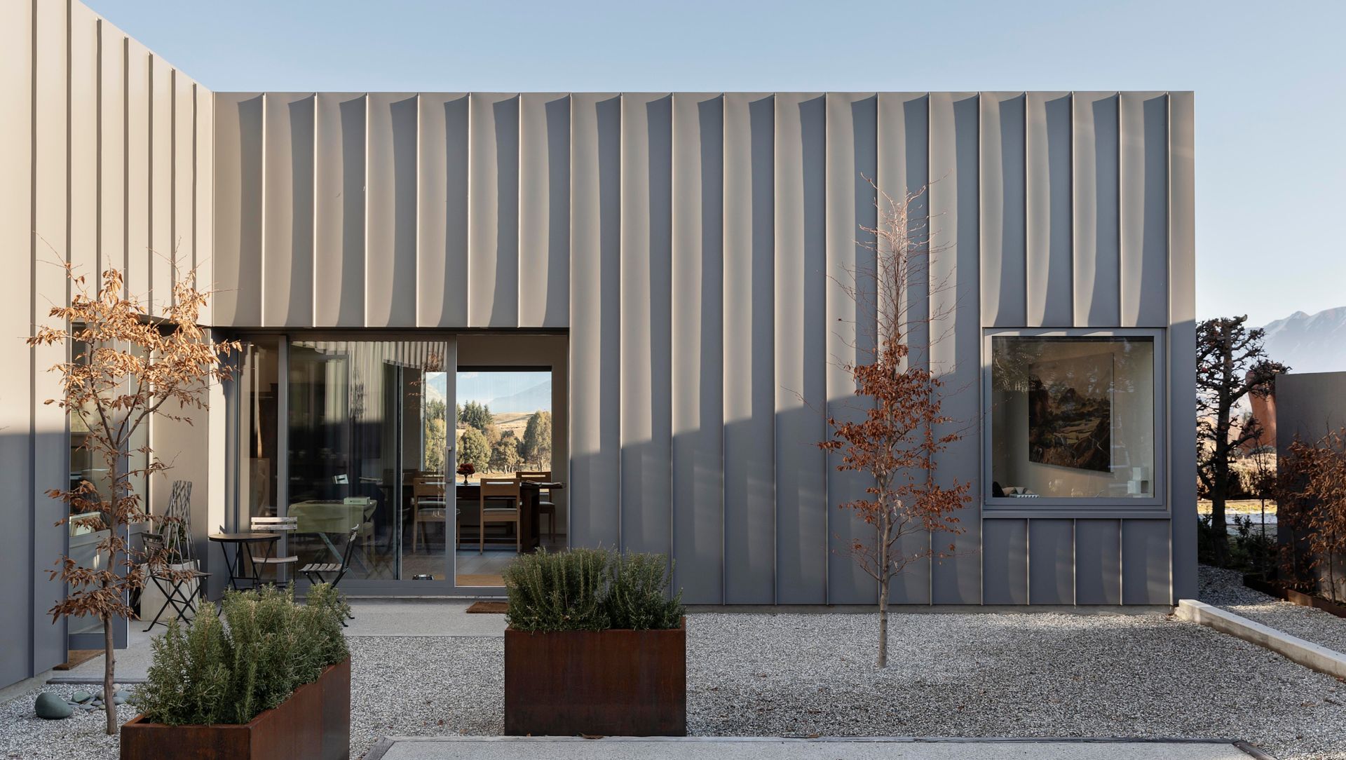 Cotter Avenue banner