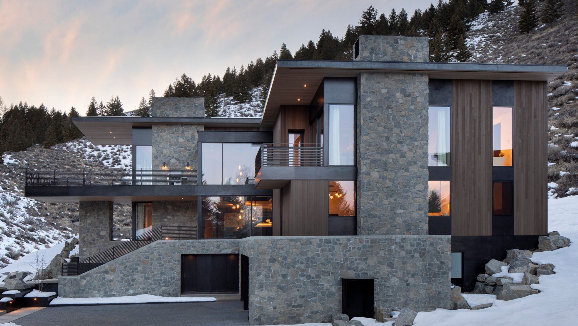 Après Ski Chalet banner