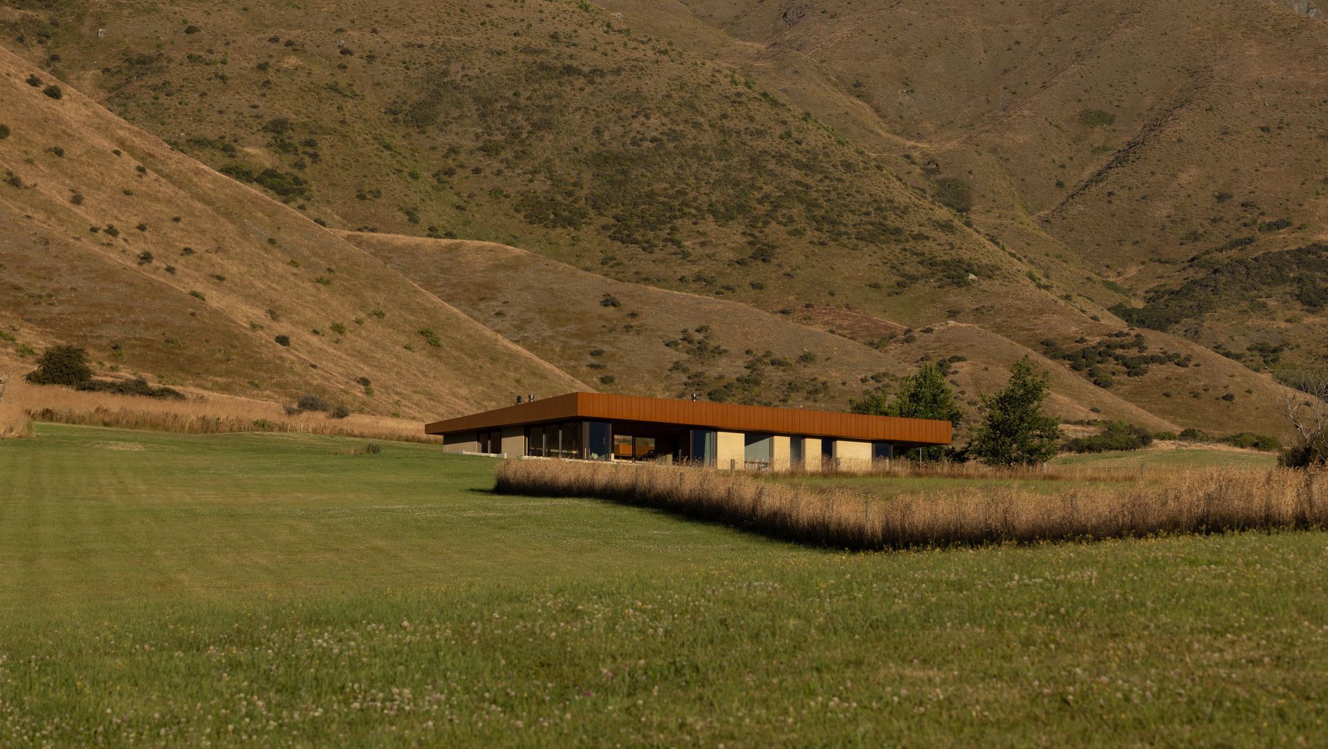 Crown Range Retreat banner