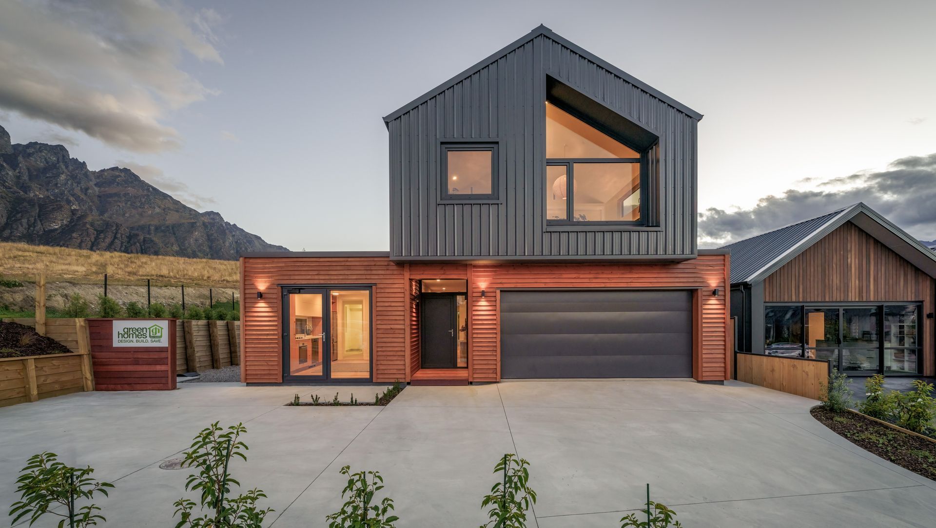 High Performer, Hanley's Farm banner