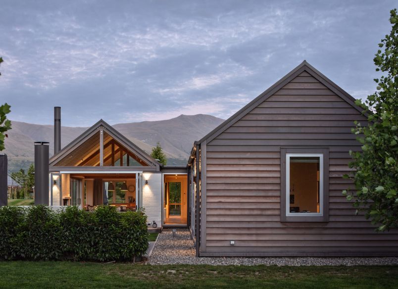 Slopehill Road House