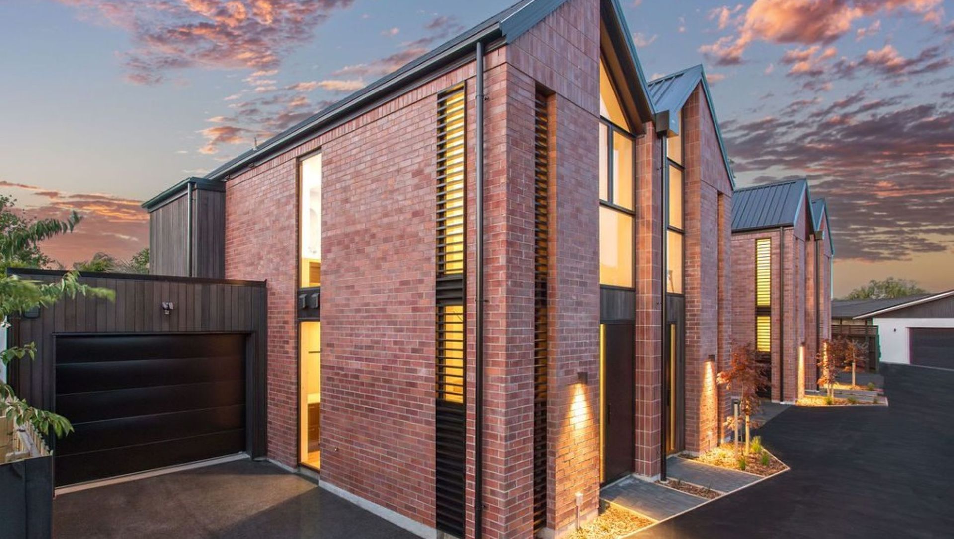 1-5/50B Murray Place - 5x Townhouses banner