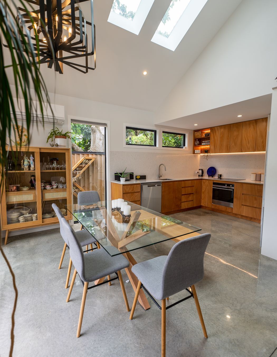 Weston Ave Front House - Palmerston North