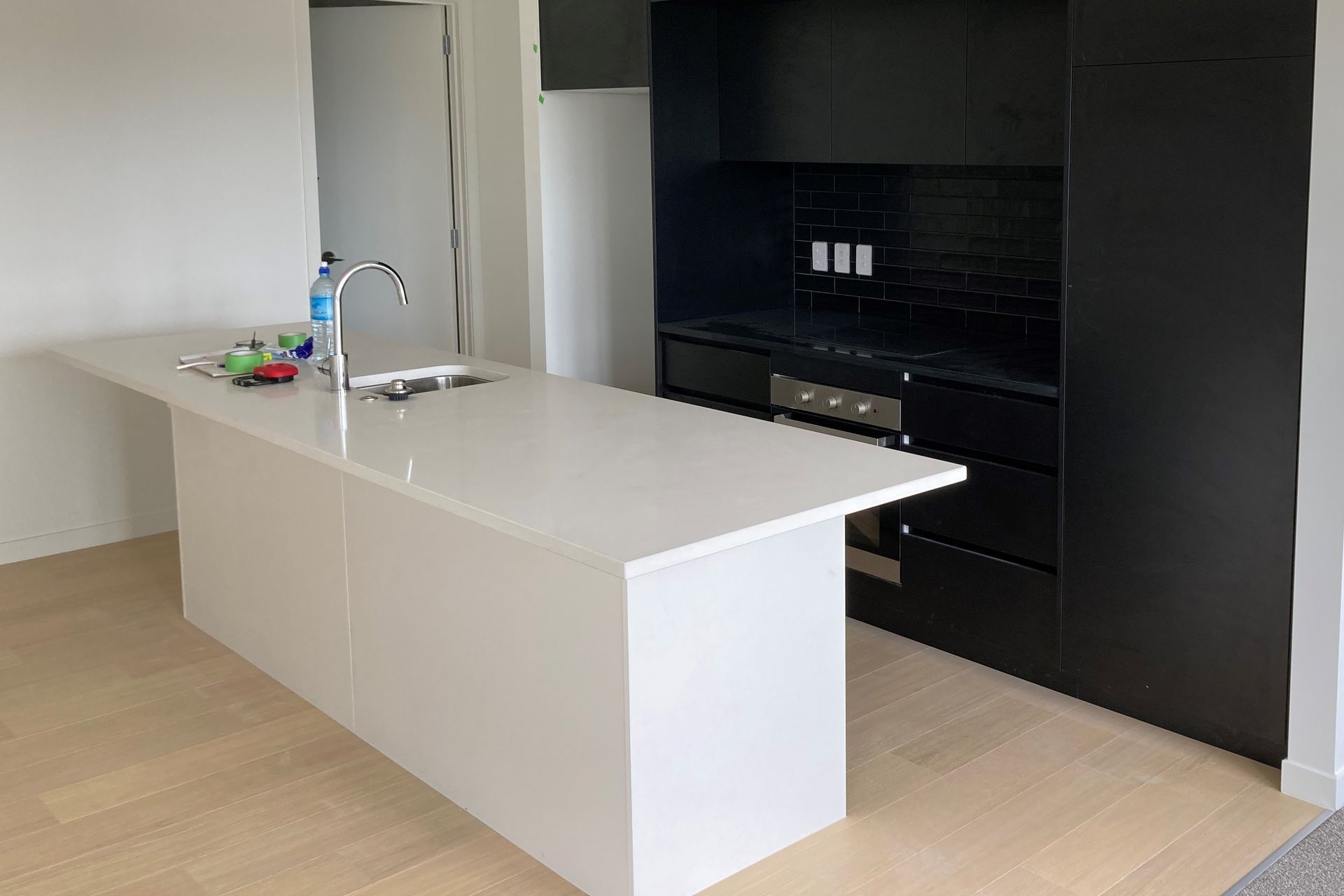 Edgewater Apartments, Ellerslie