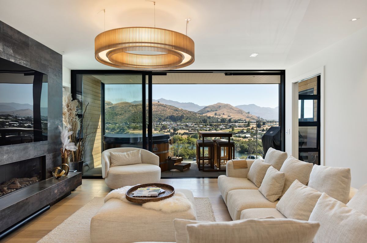 Queenstown Apartments